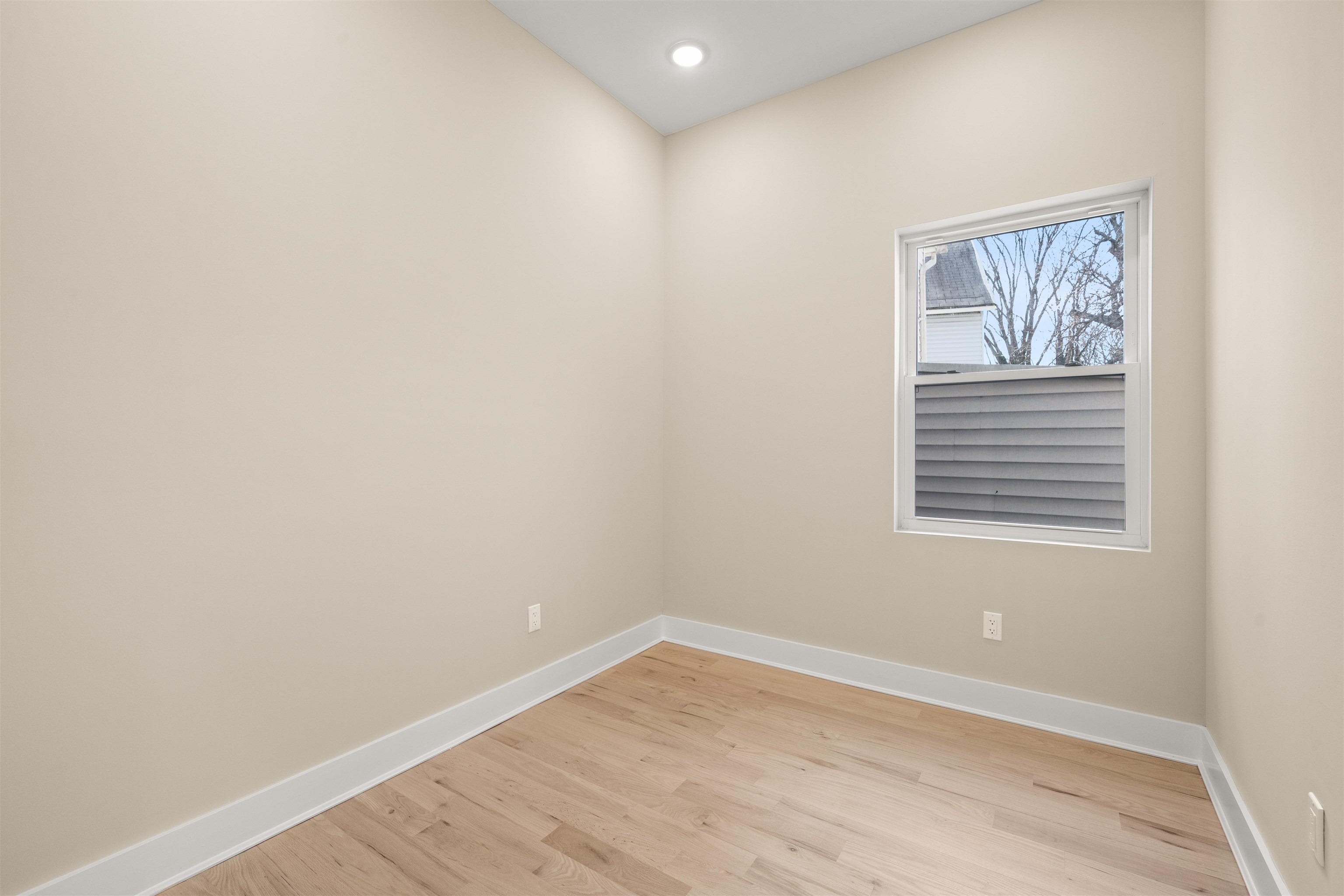 169 RANDOLPH AVE Unit: 1