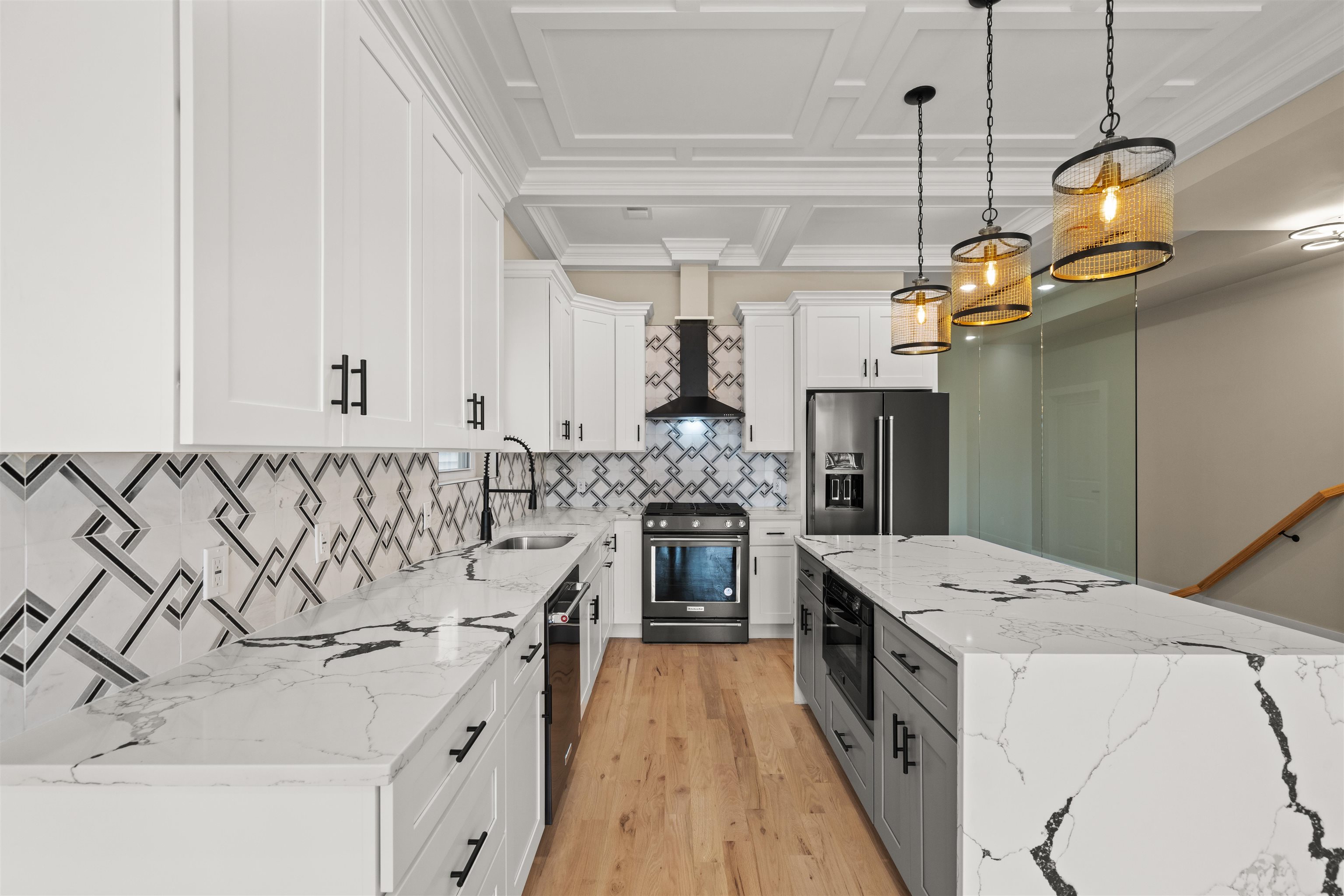 169 RANDOLPH AVE Unit: 1