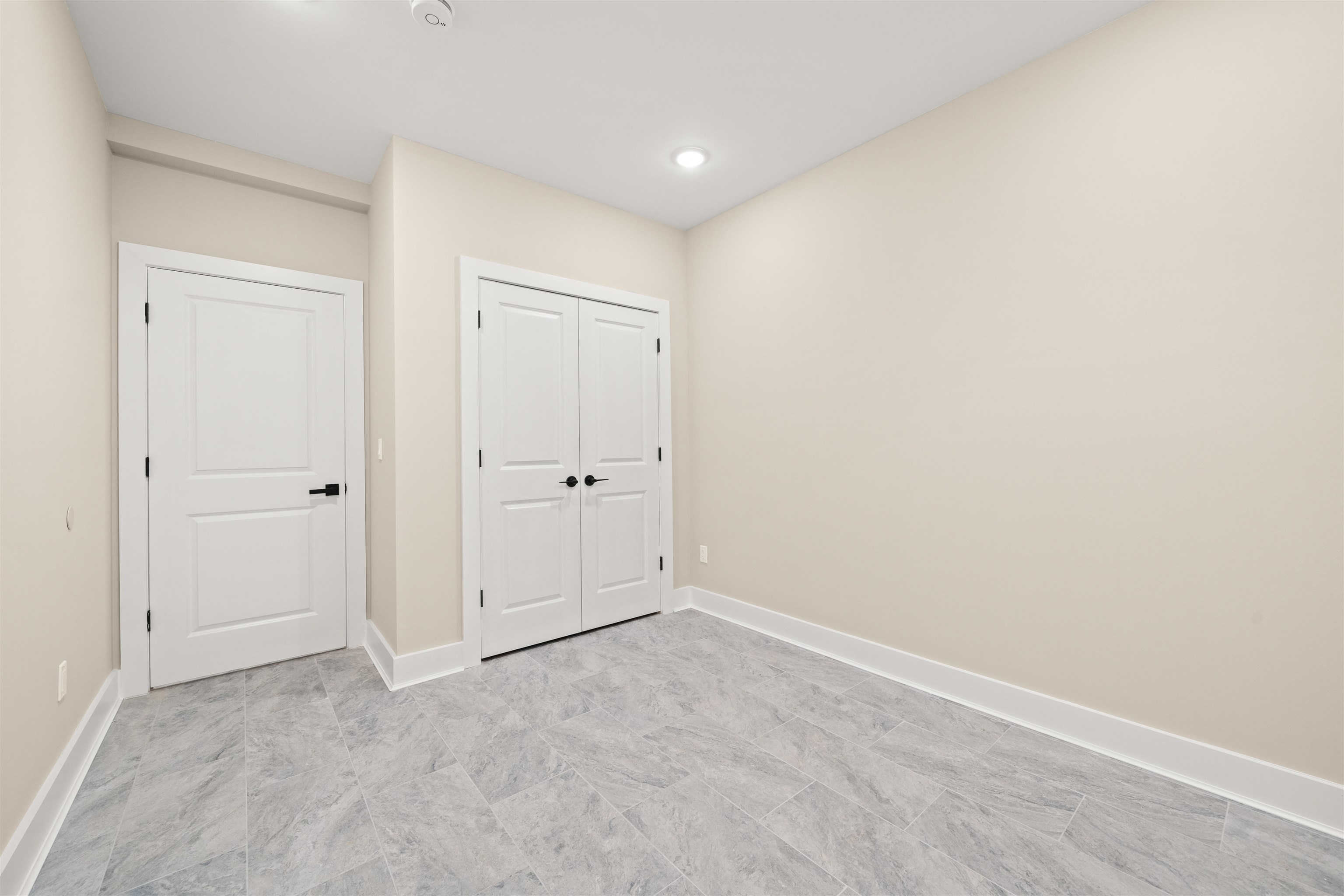 169 RANDOLPH AVE Unit: 1