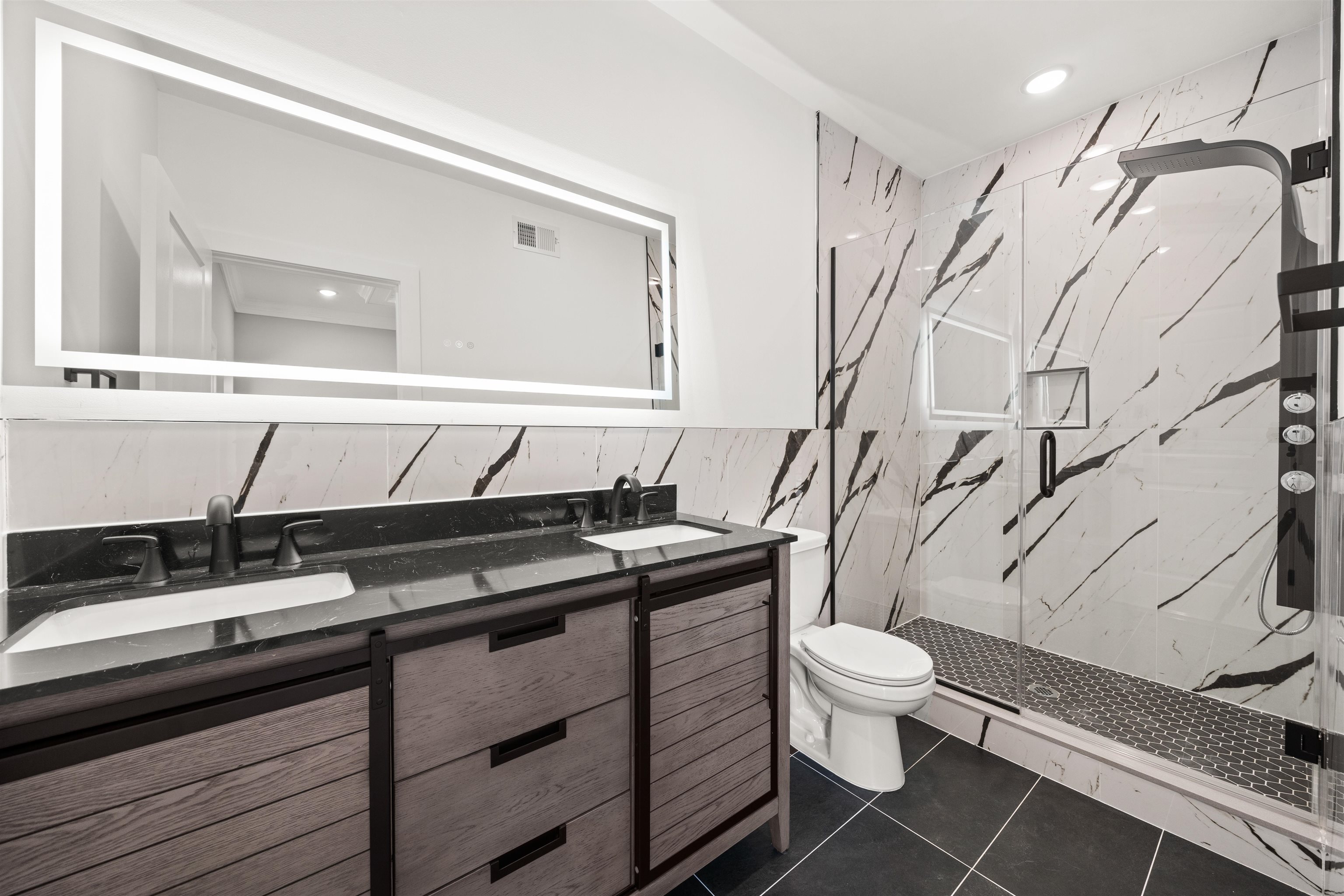 169 RANDOLPH AVE Unit: 1