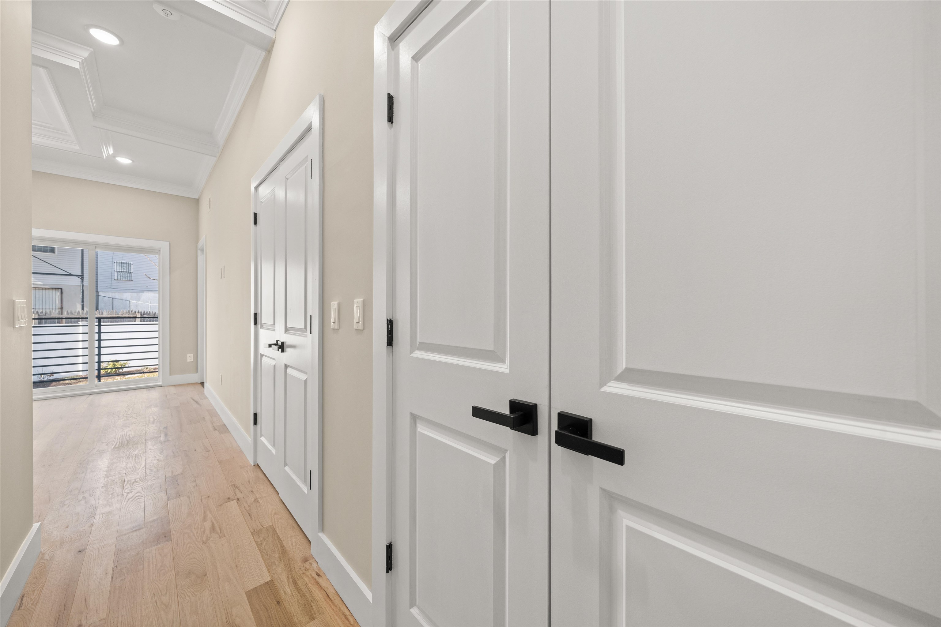 169 RANDOLPH AVE Unit: 1