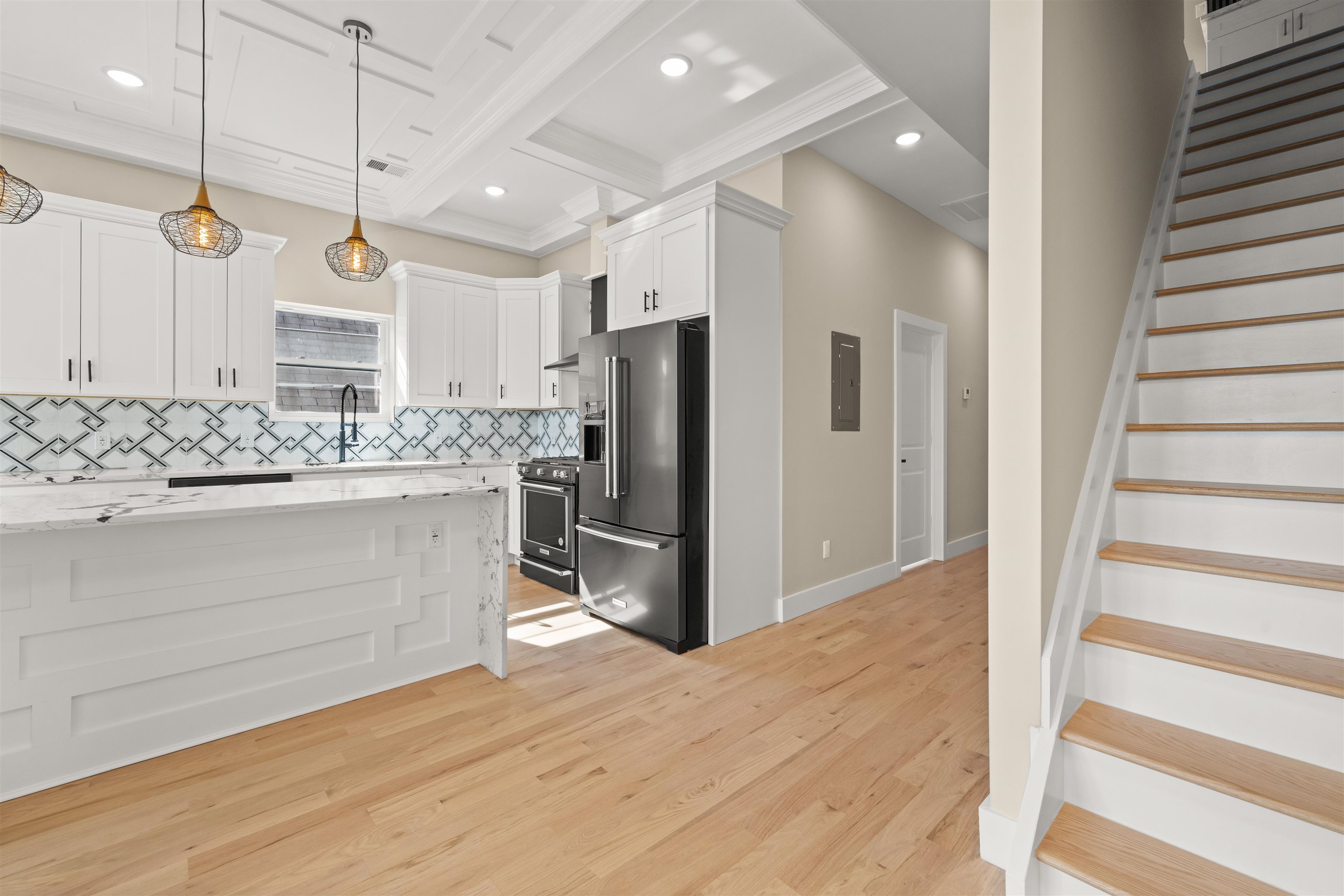 169 RANDOLPH AVE Unit: 2