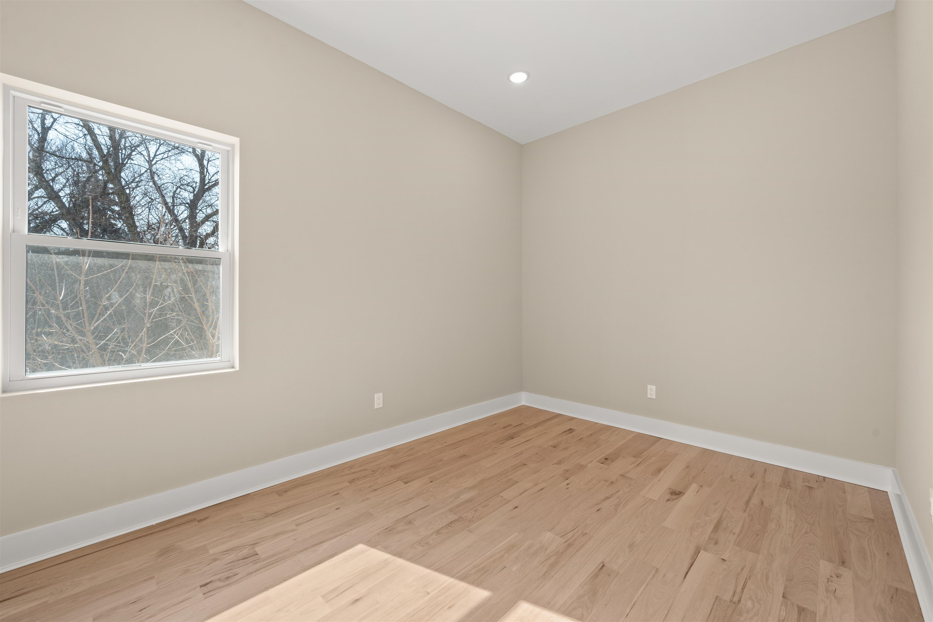 169 RANDOLPH AVE Unit: 2