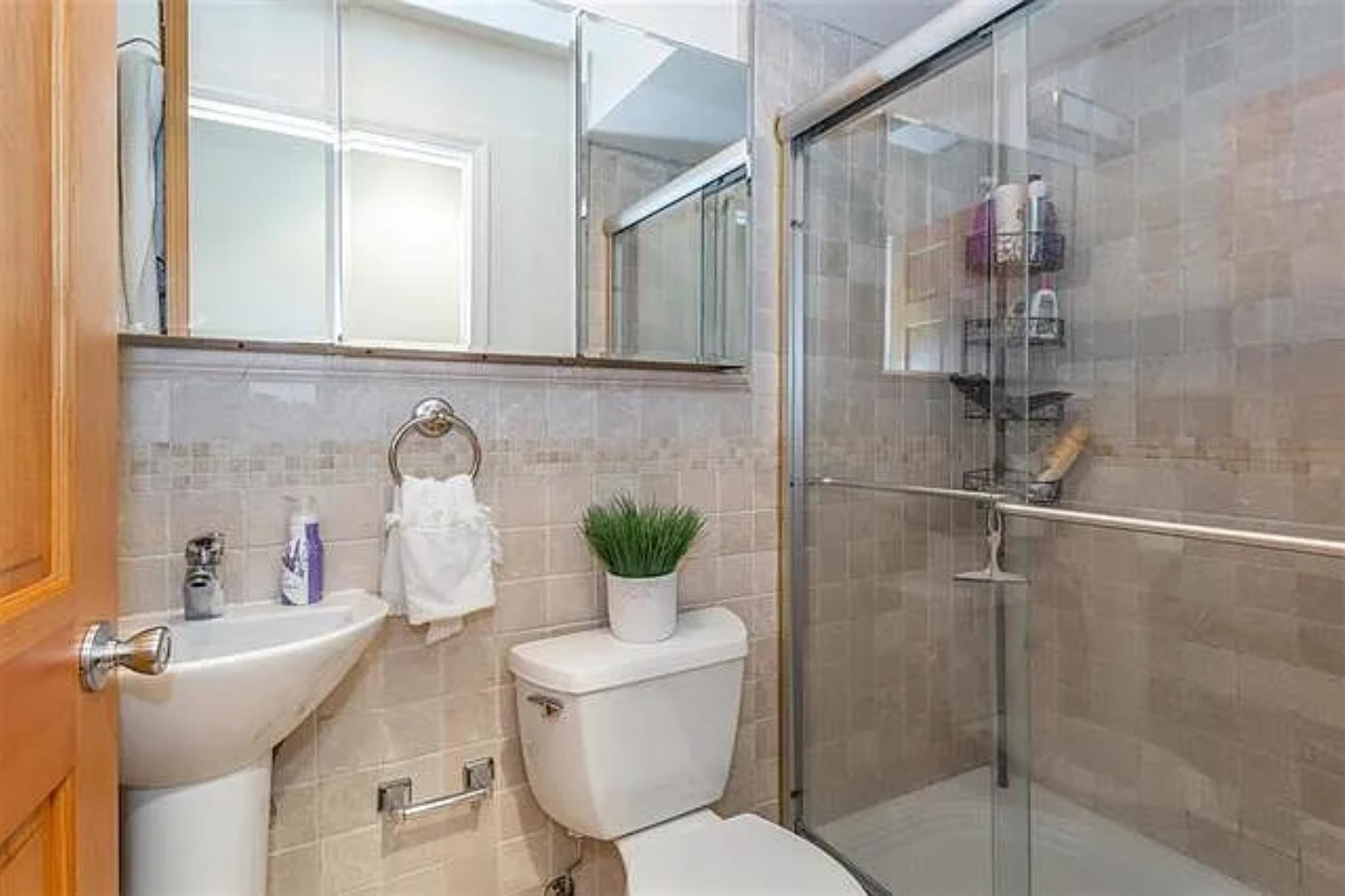 508 GRAND ST Unit: 1L