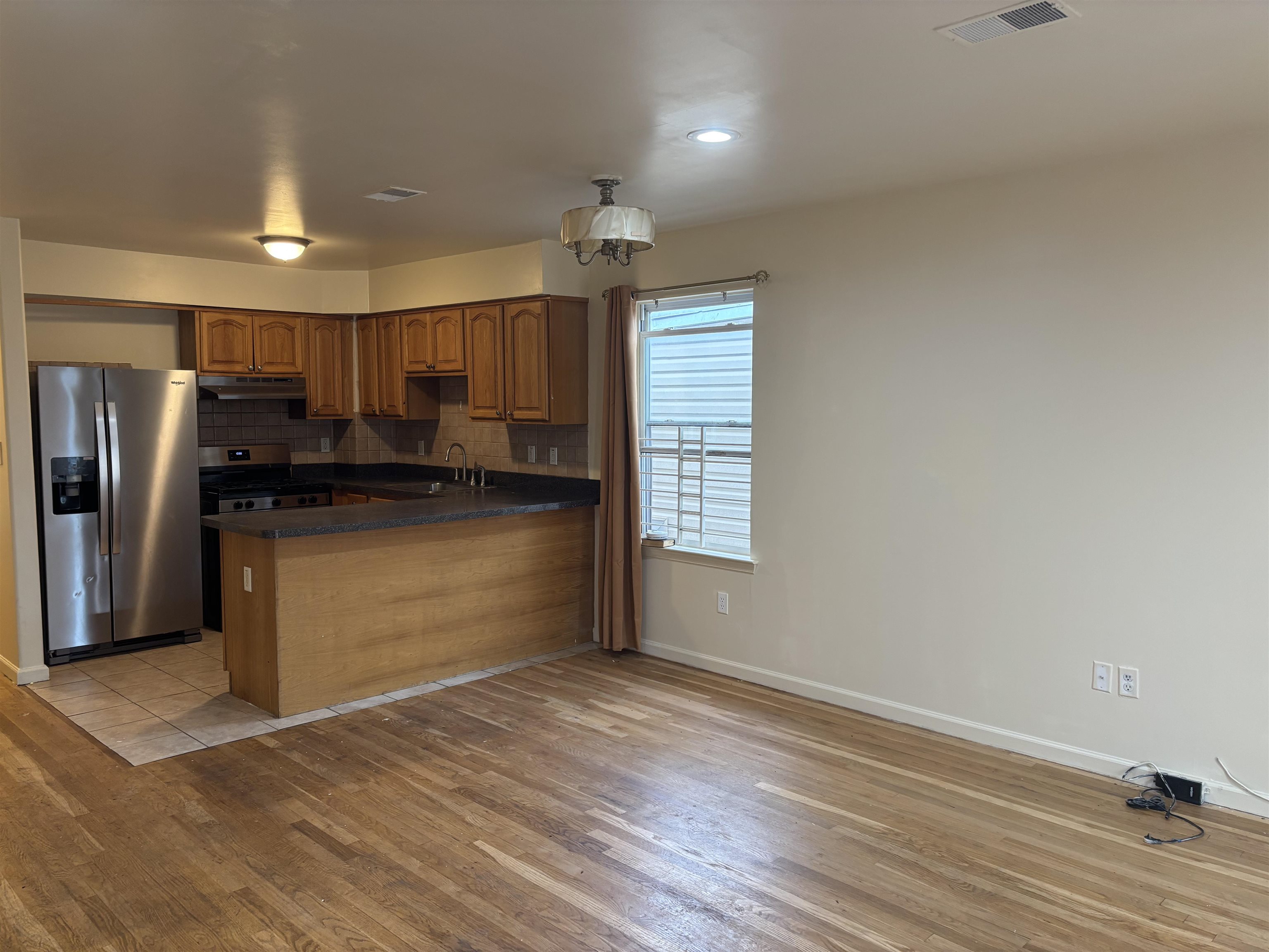 68 PAMRAPO AVE Unit: 2