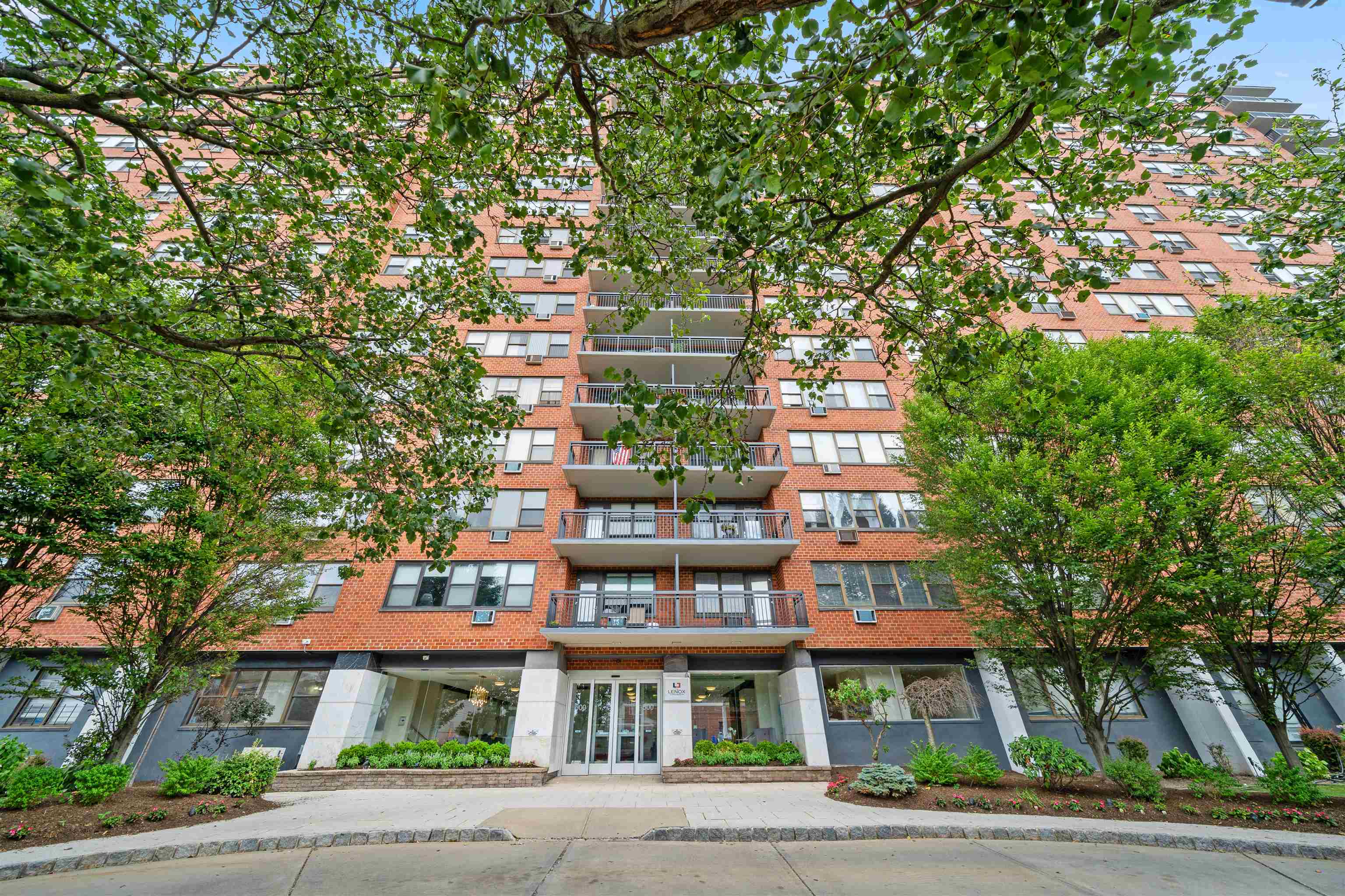 500 CENTRAL AVE Unit: 415