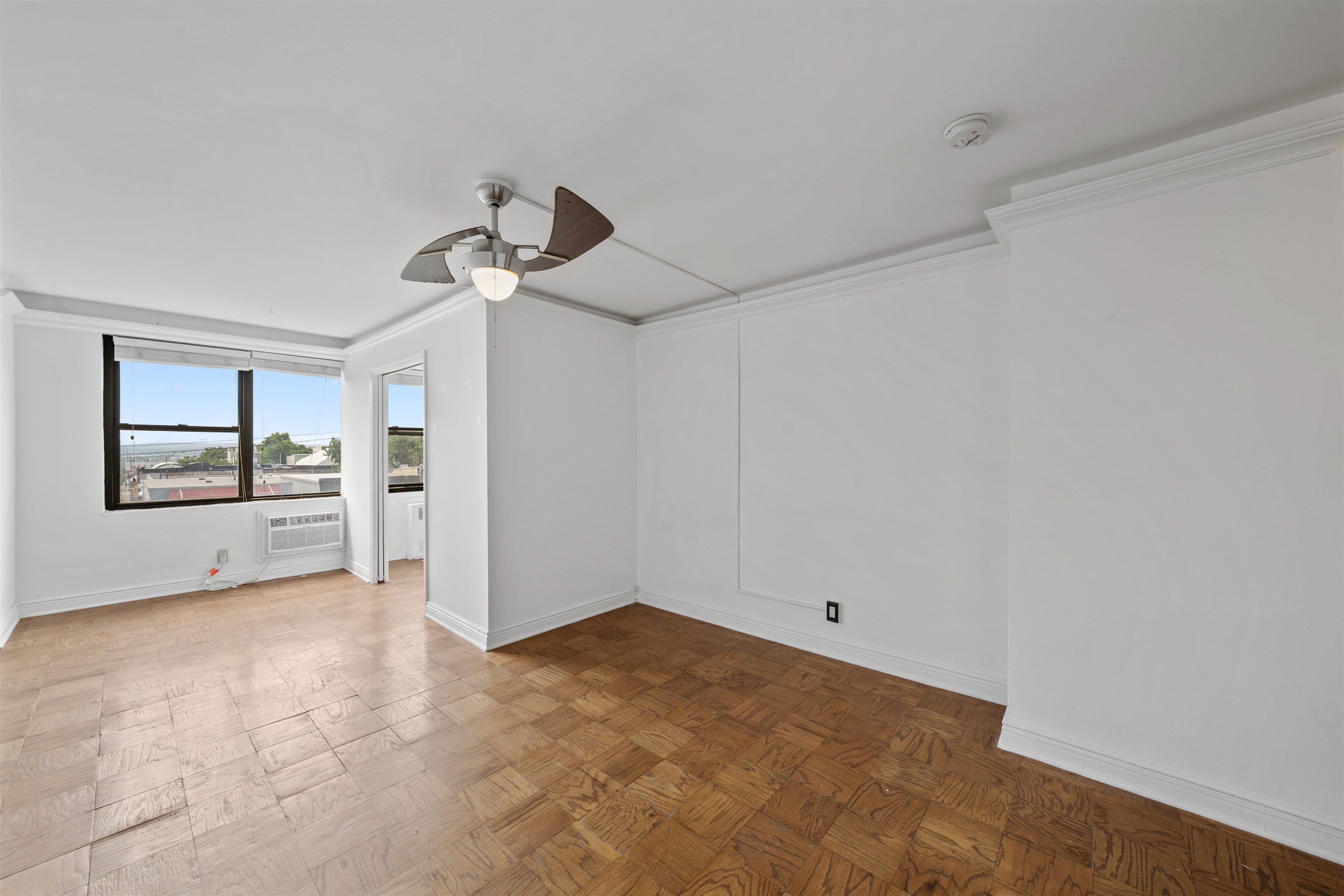 500 CENTRAL AVE Unit: 415