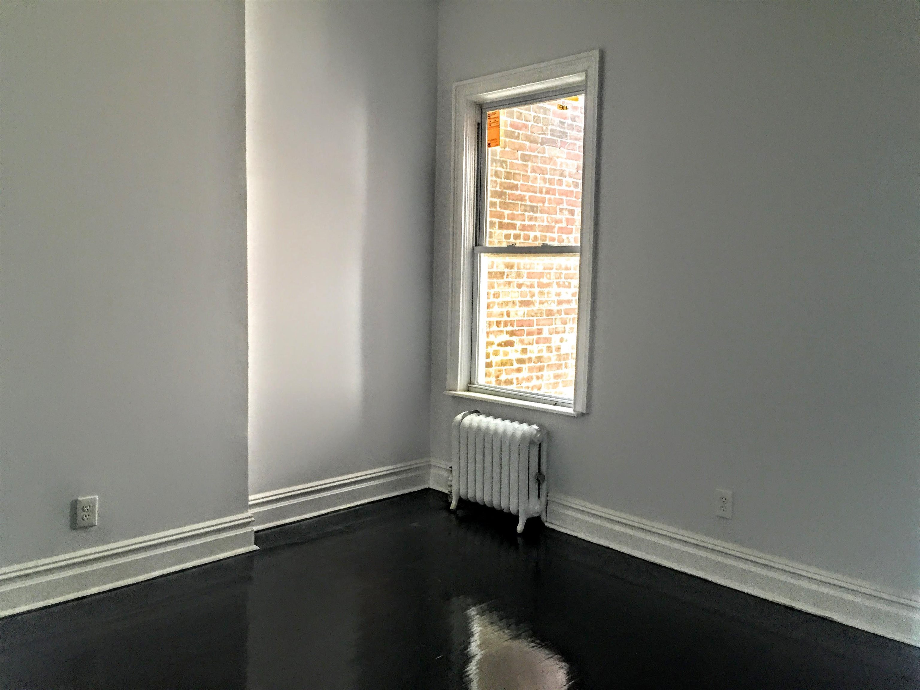 371 BERGEN AVE
