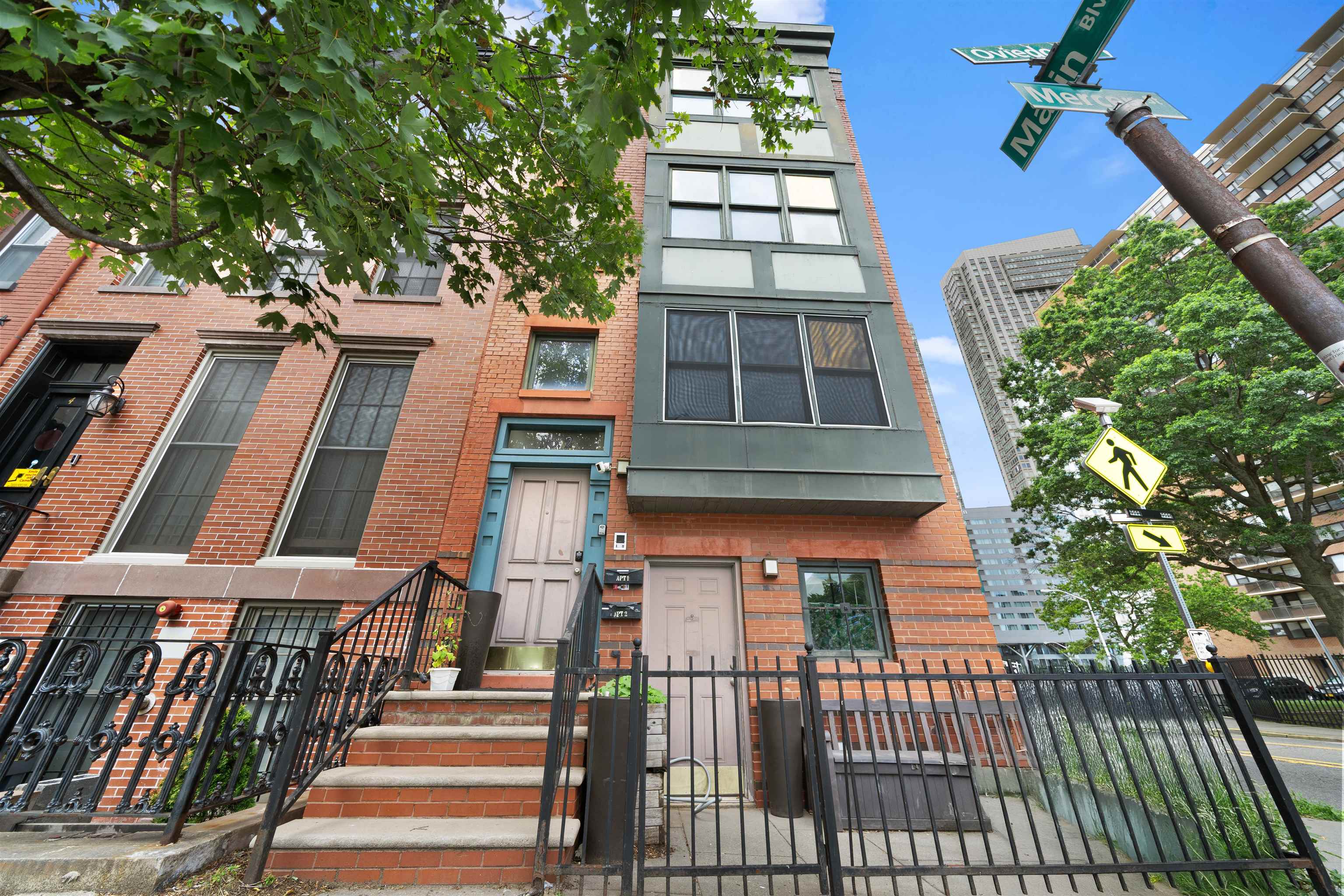 2 MERCER ST Unit: 1