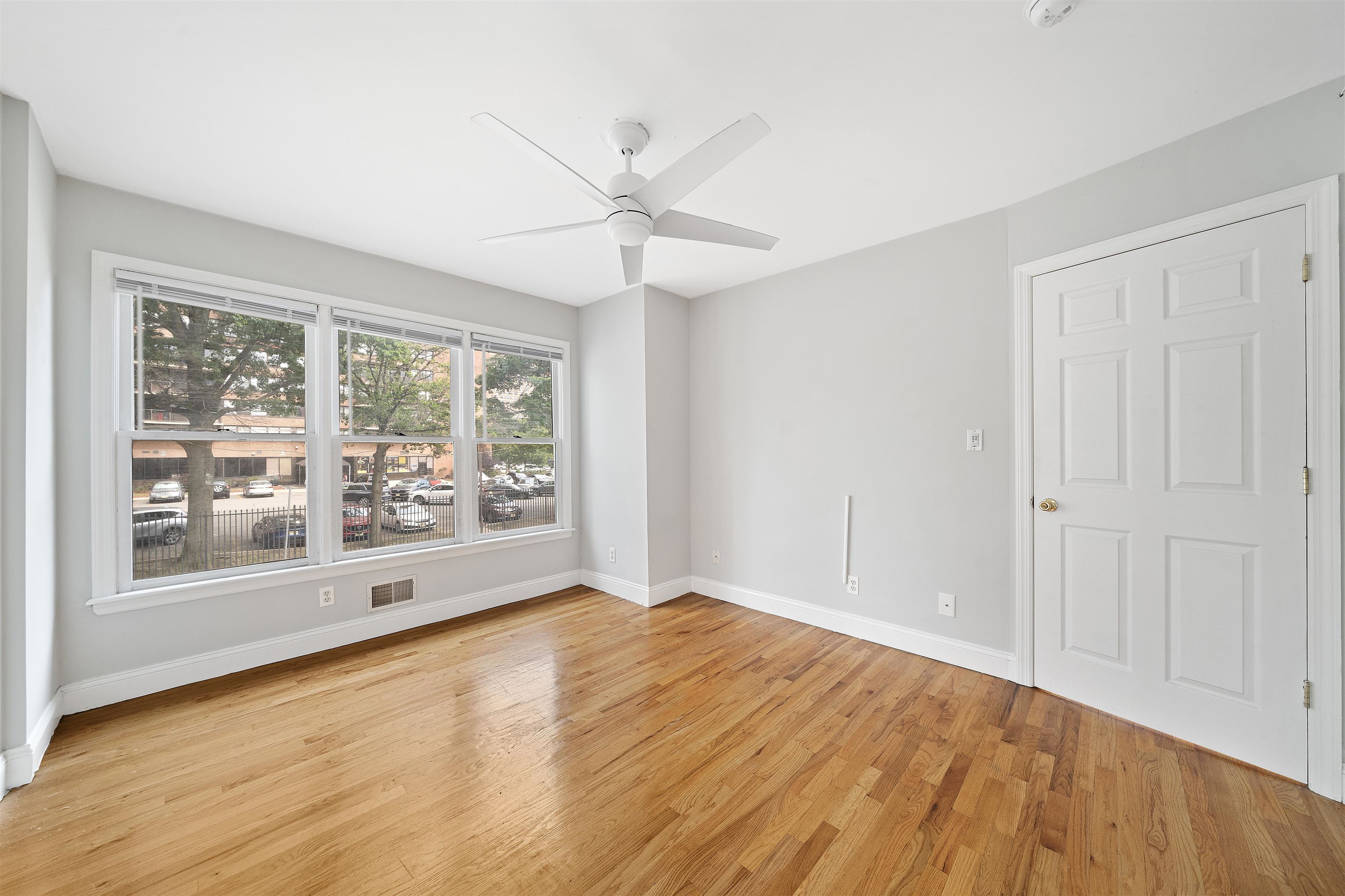 2 MERCER ST Unit: 1