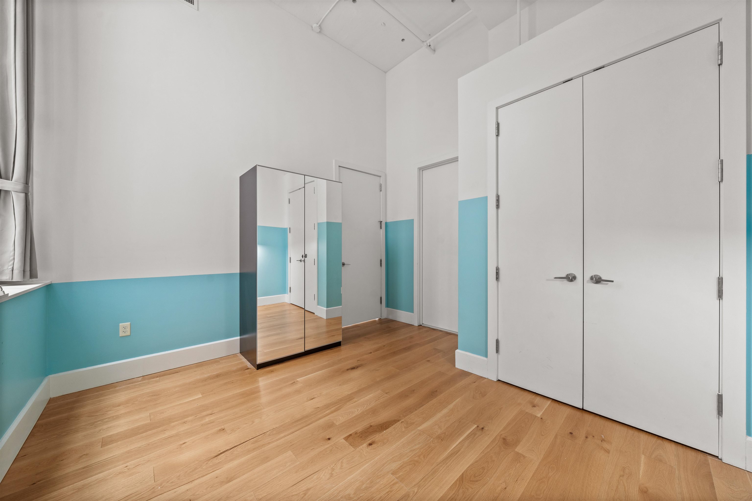 50 DEY ST Unit: 533