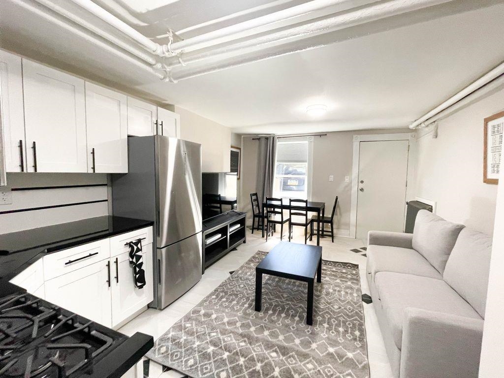 20A CLENDENNY AVE Unit: 1