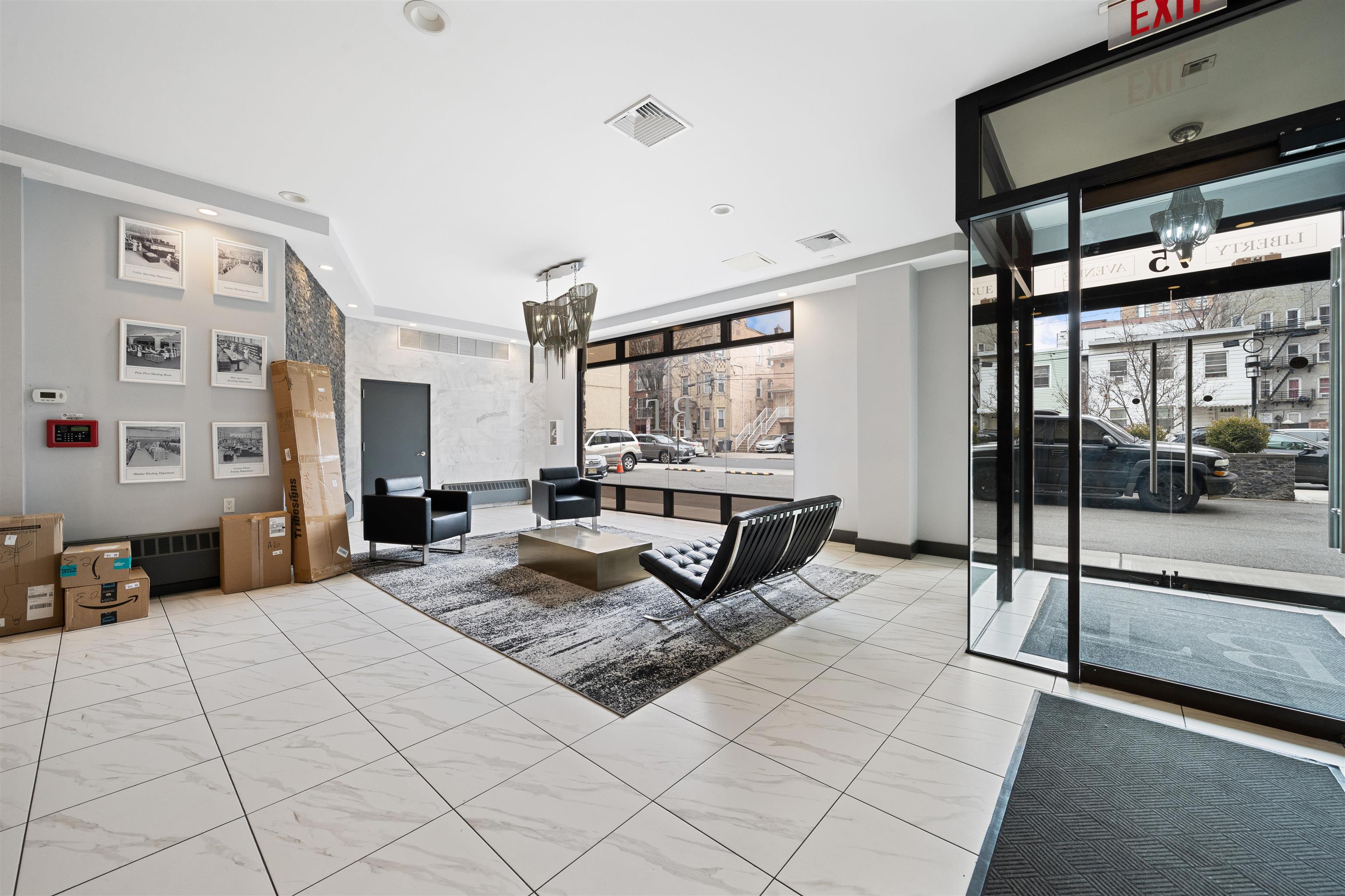 75 LIBERTY AVE Unit: E13