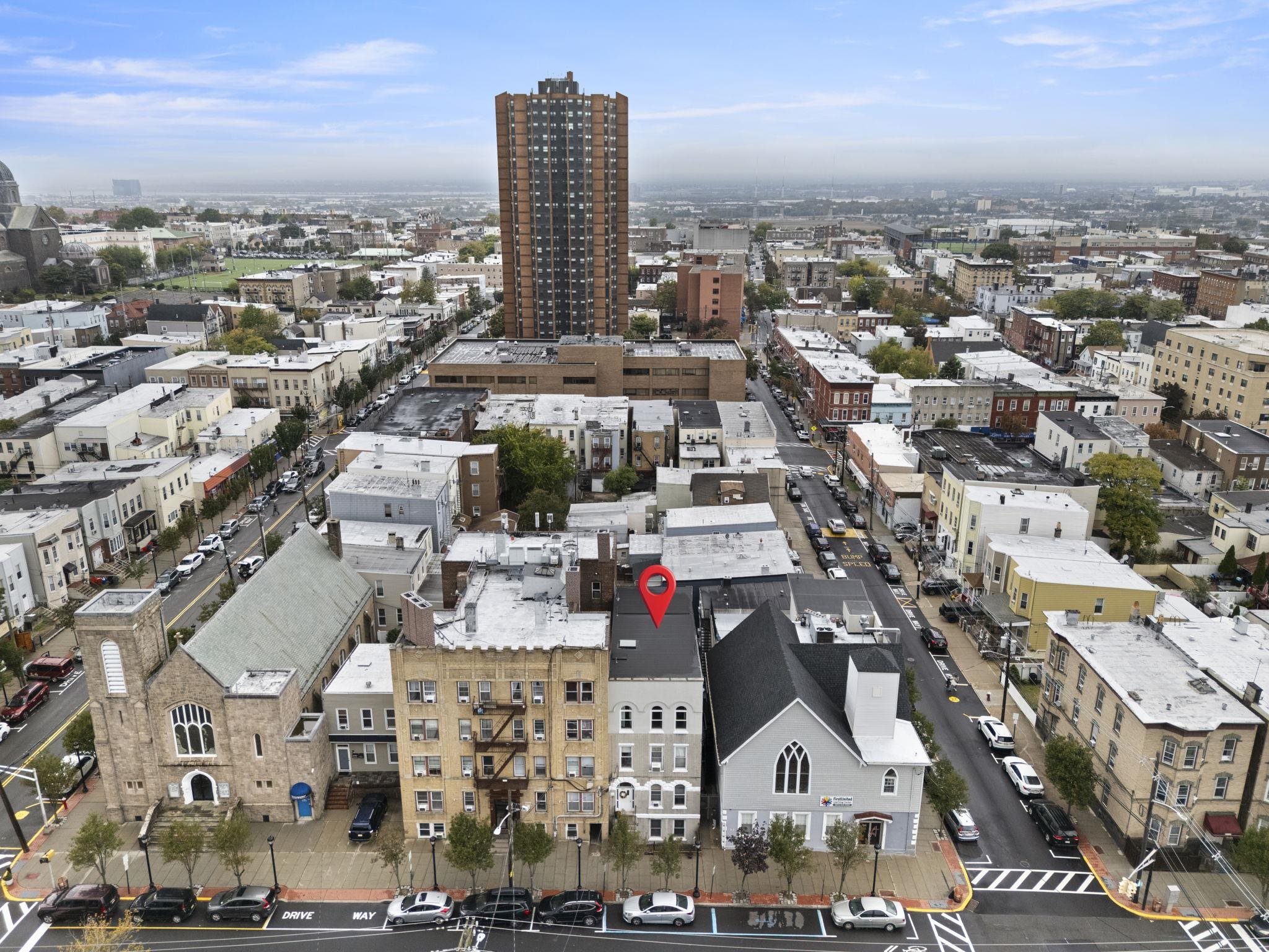 2211 NEW YORK AVE