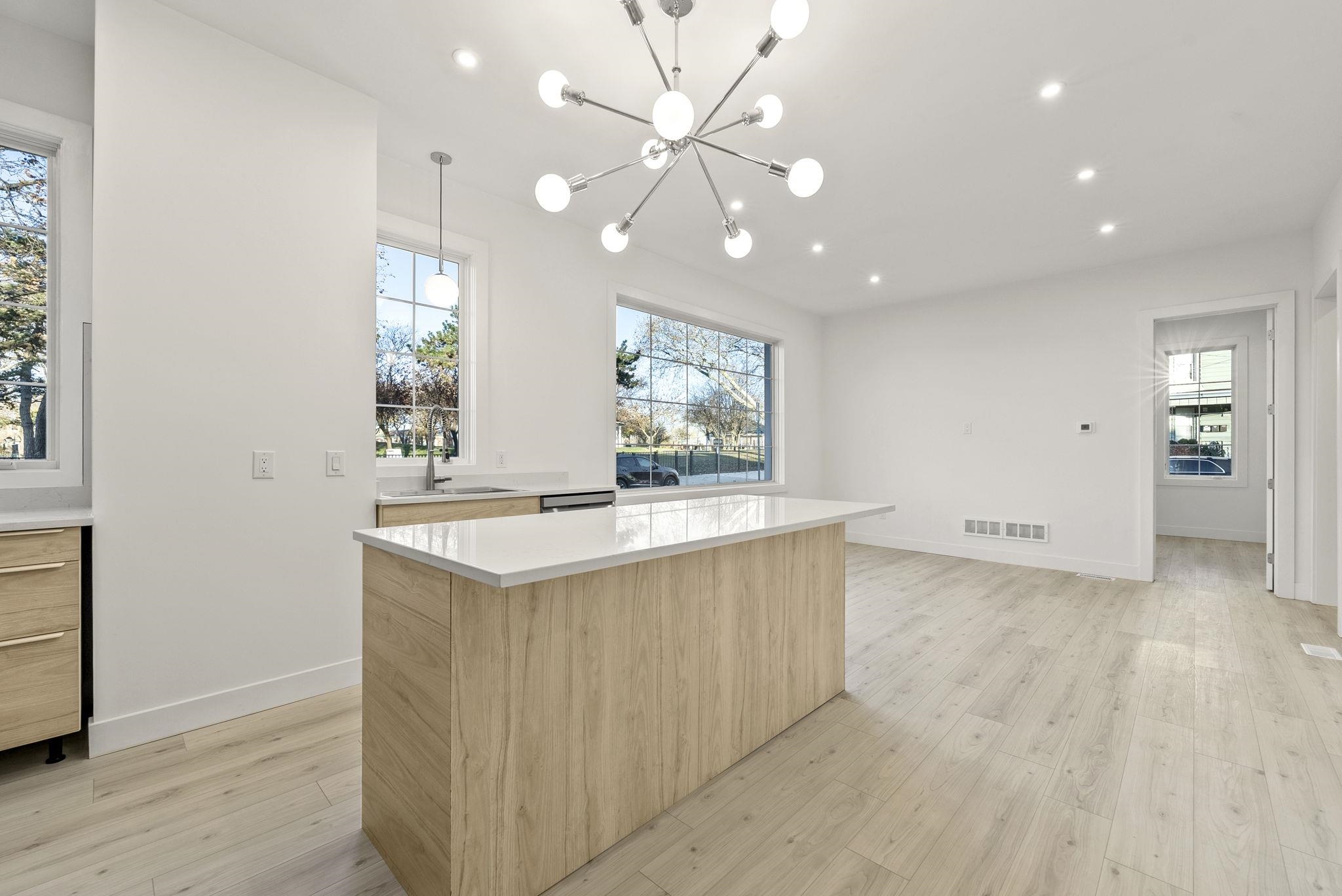 317 SHERMAN AVE Unit: 1