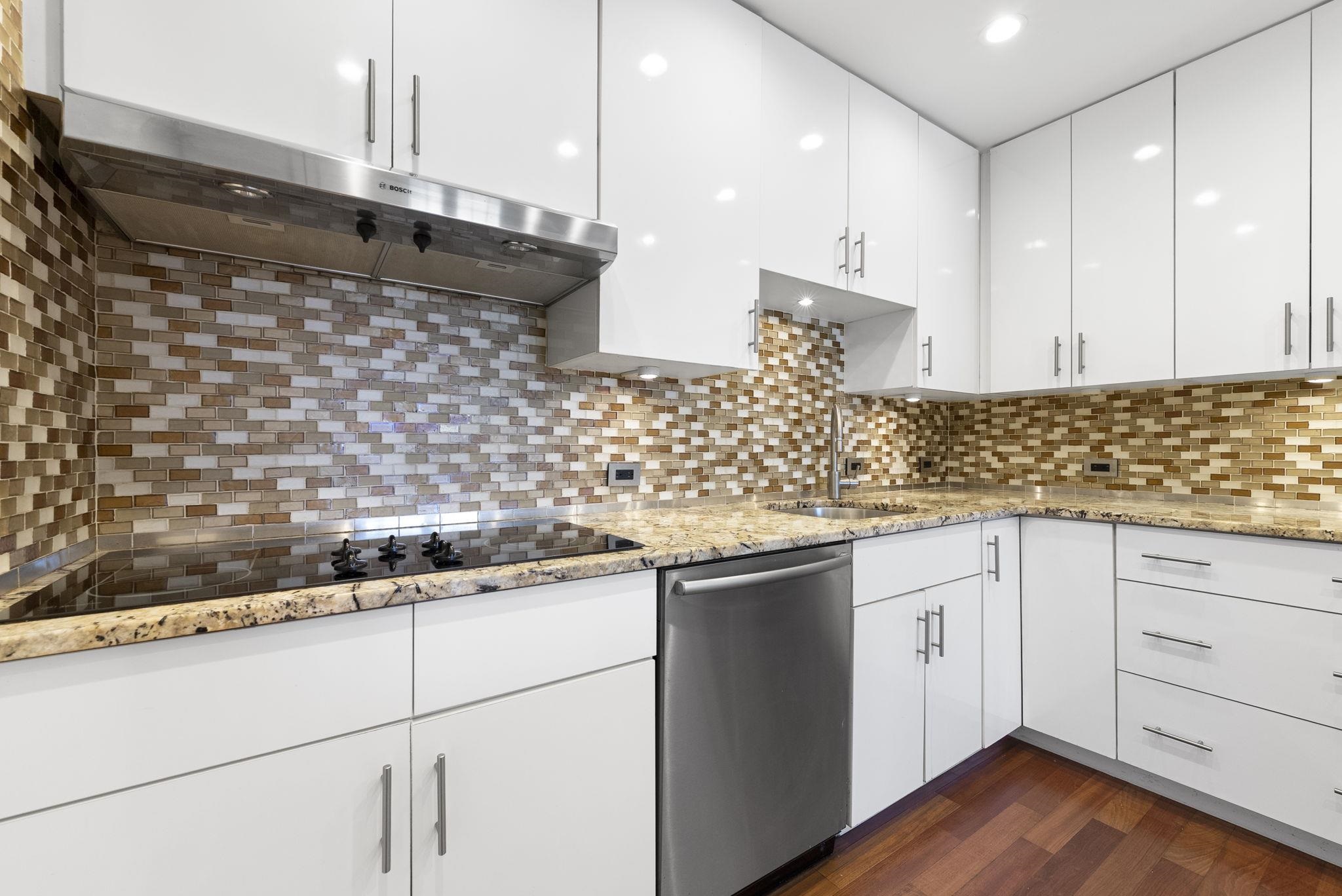 200 SHEARWATER CT WEST Unit: 53