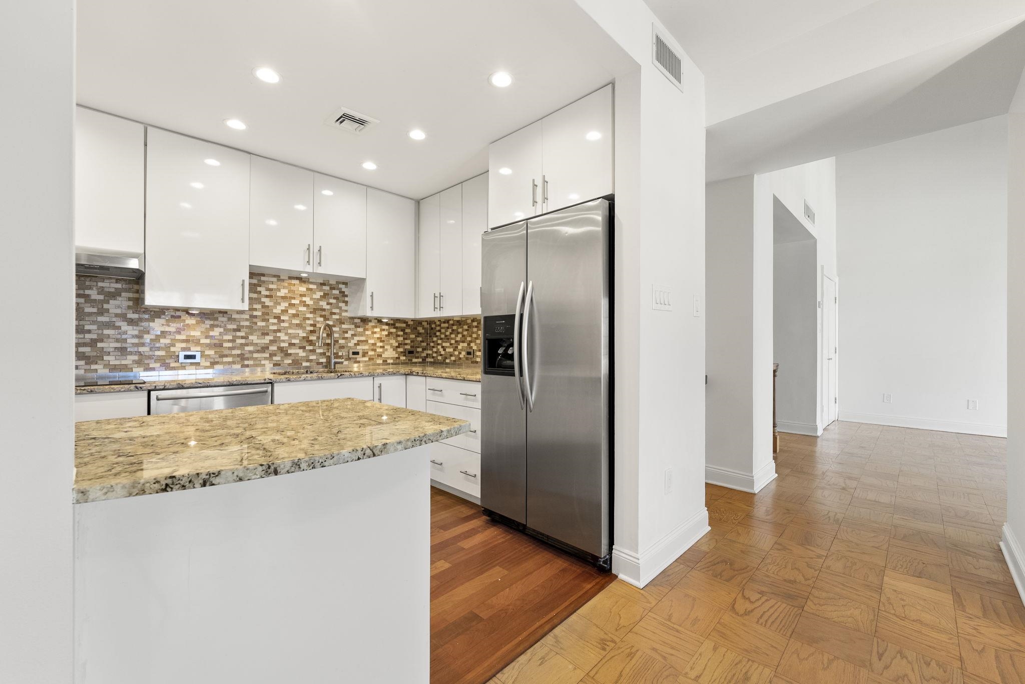 200 SHEARWATER CT WEST Unit: 53
