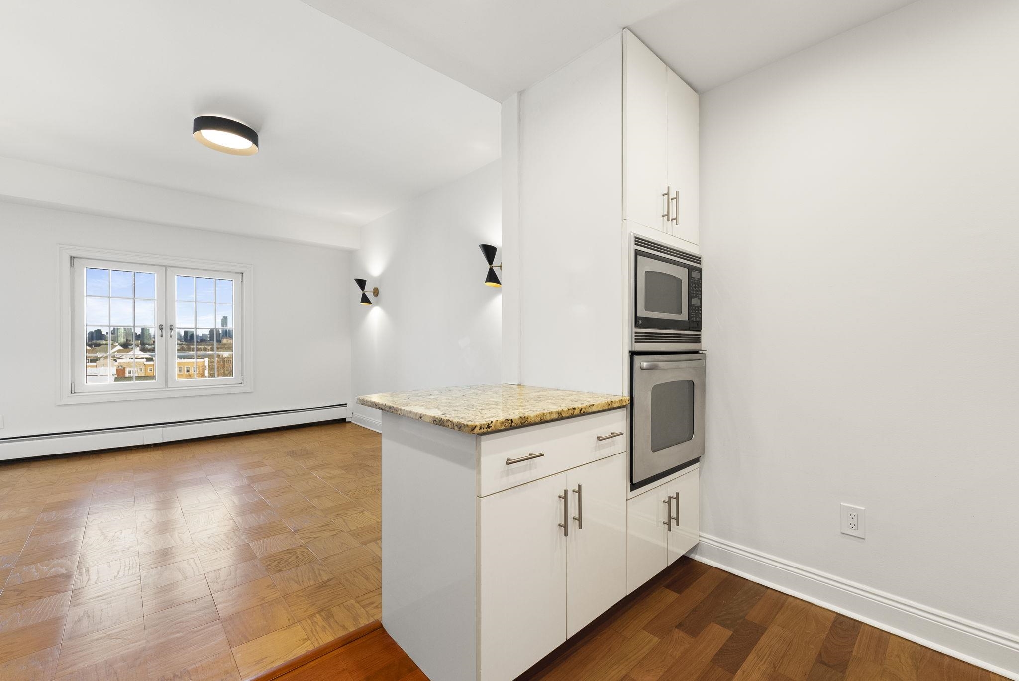 200 SHEARWATER CT WEST Unit: 53