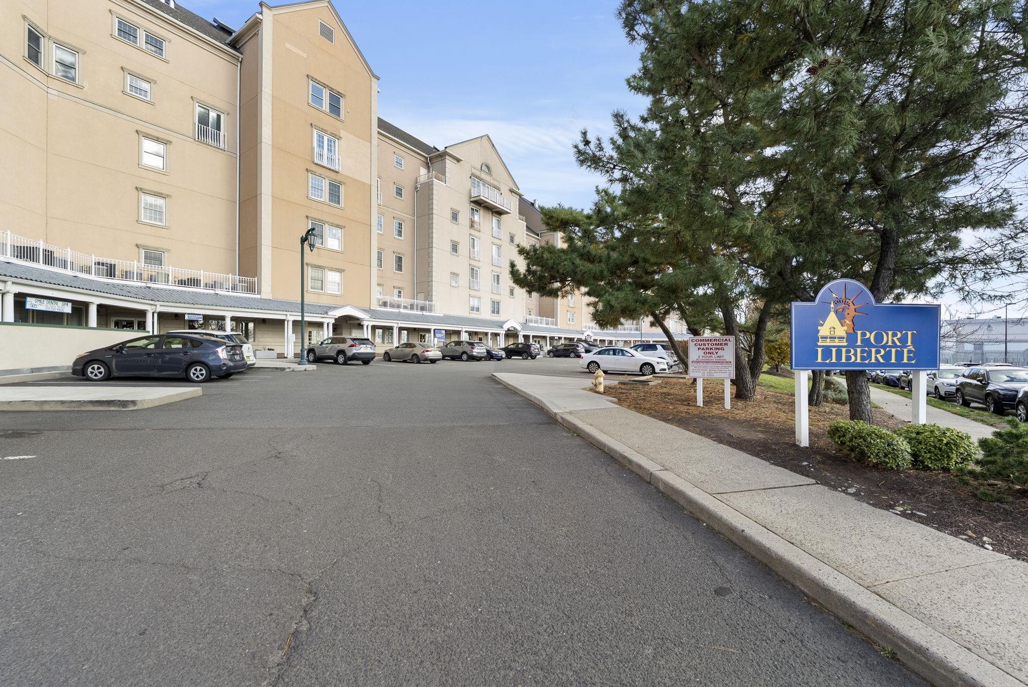 200 SHEARWATER CT WEST Unit: 53