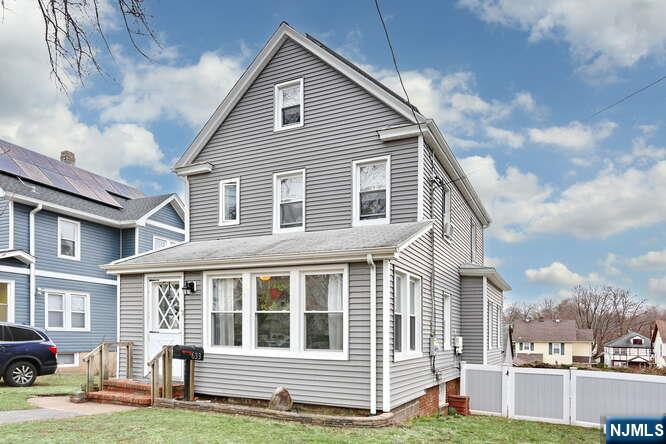 633 Linden Avenue