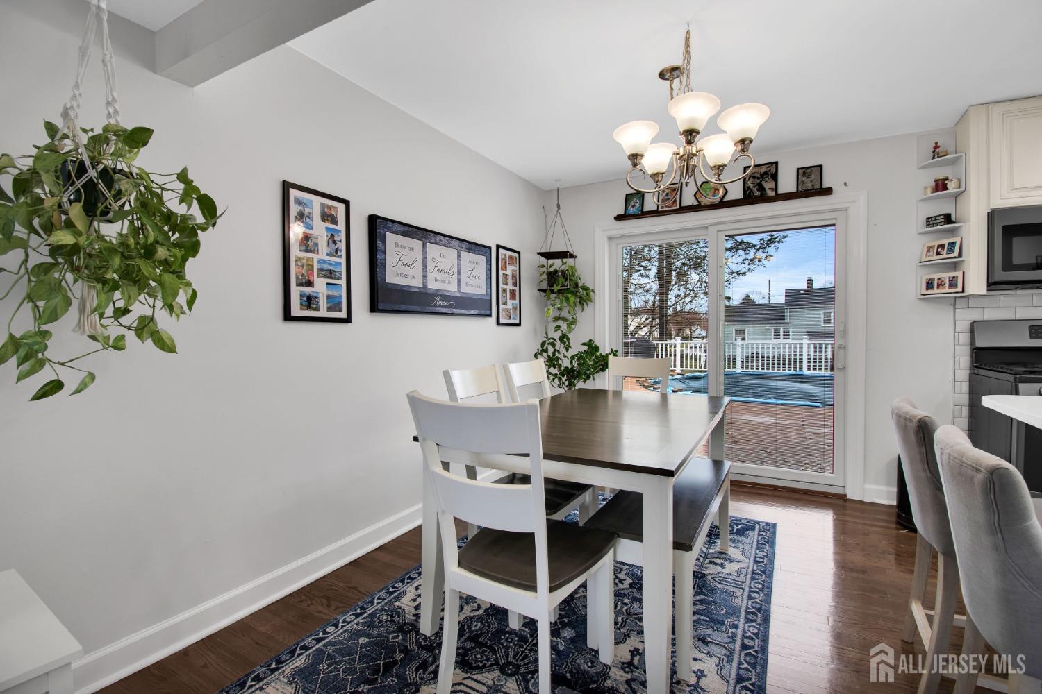 139 West Elmwood Drive