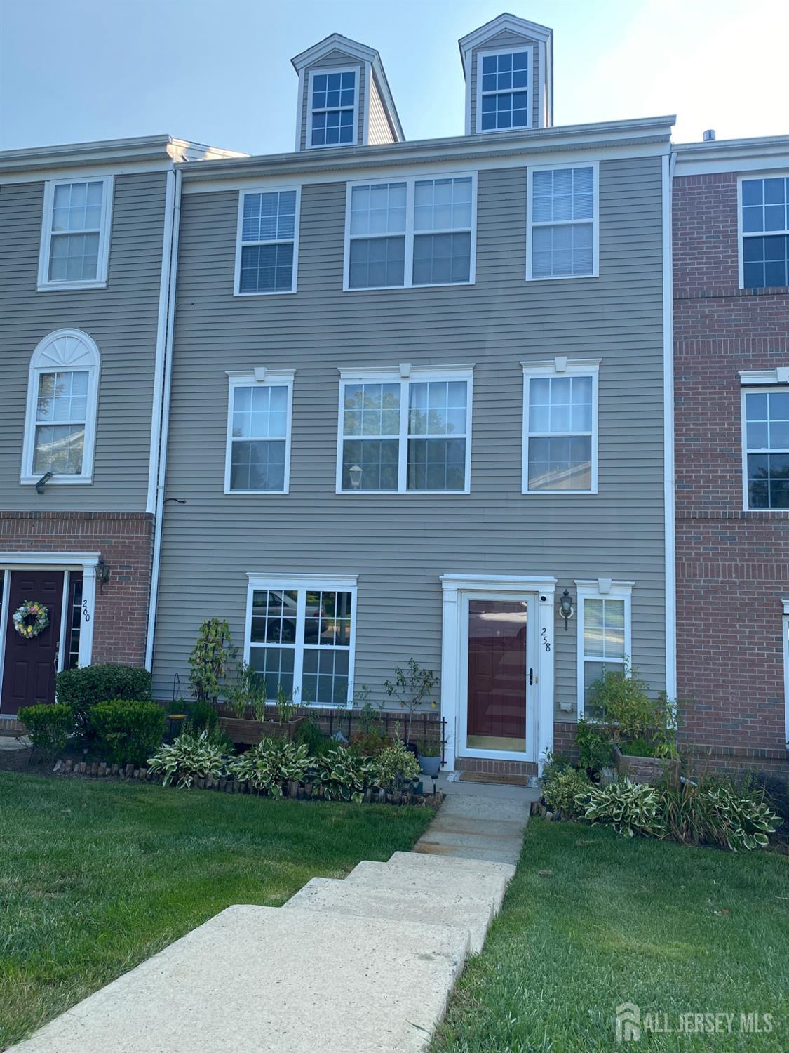 258 Nathan Boulevard