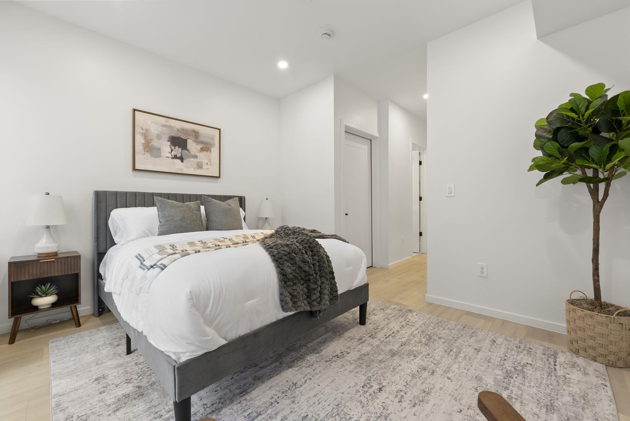 63 WEBSTER AVE Unit: 1