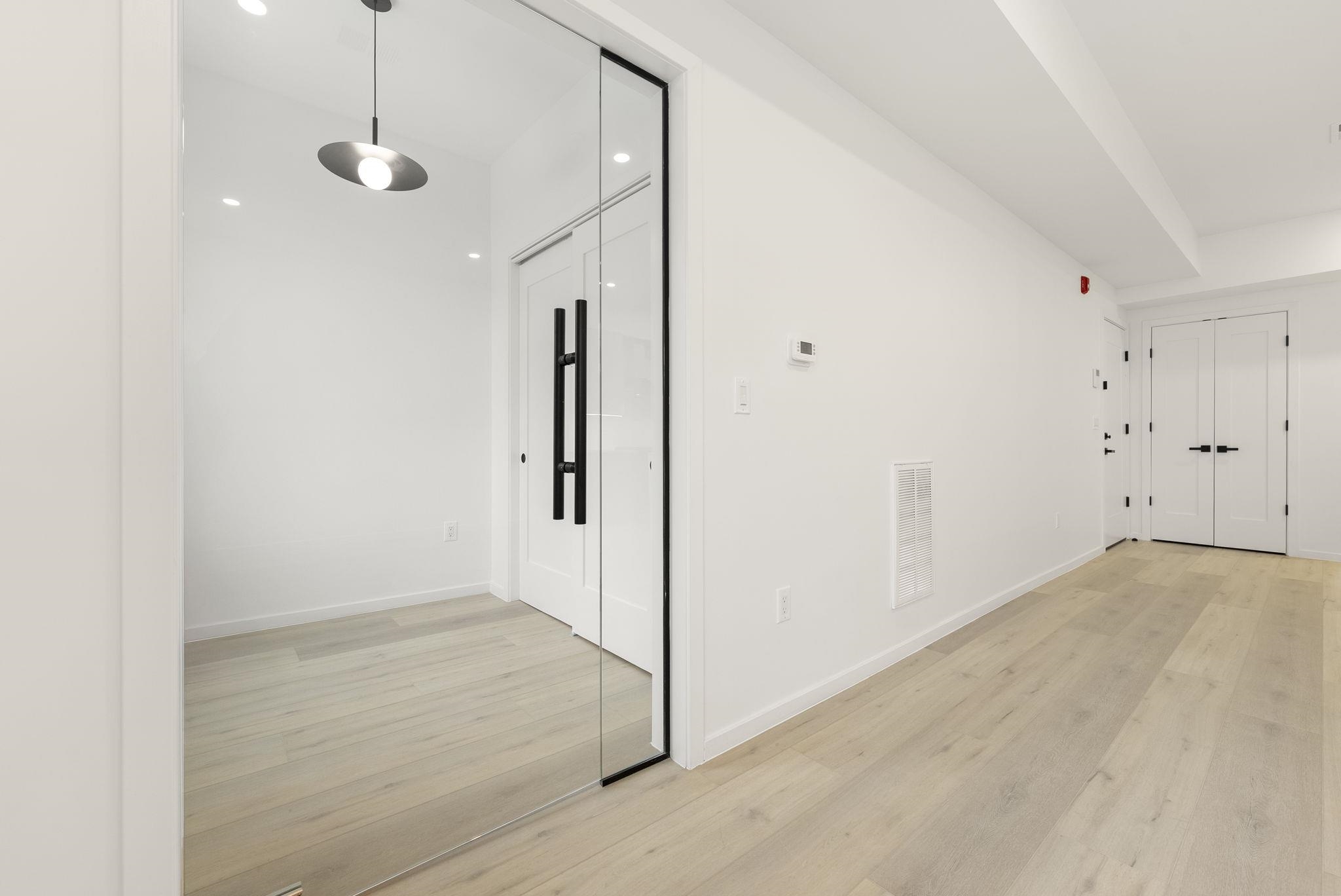 63 WEBSTER AVE Unit: 2