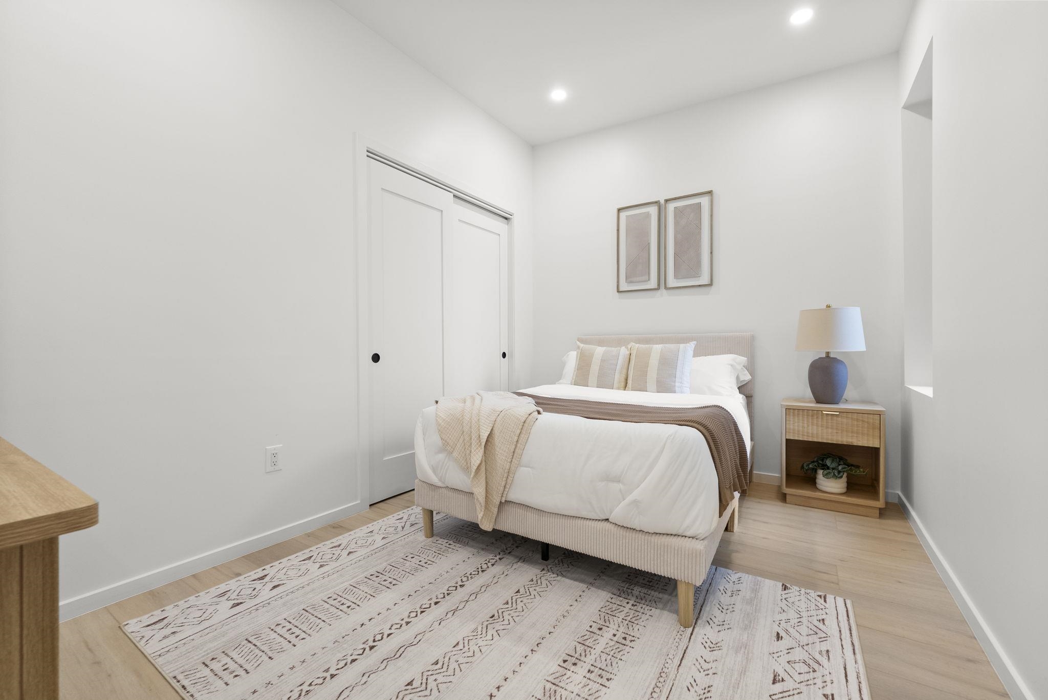 63 WEBSTER AVE Unit: 3