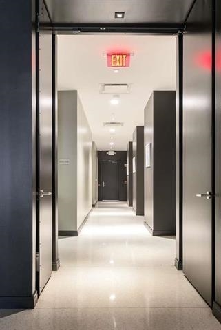 160 1ST ST Unit: 410