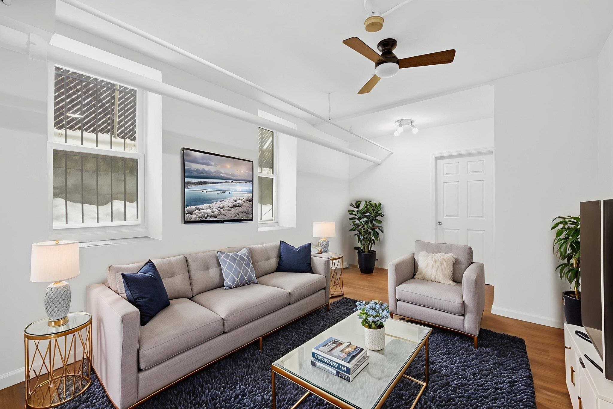 7812 HUDSON AVE Unit: 1B