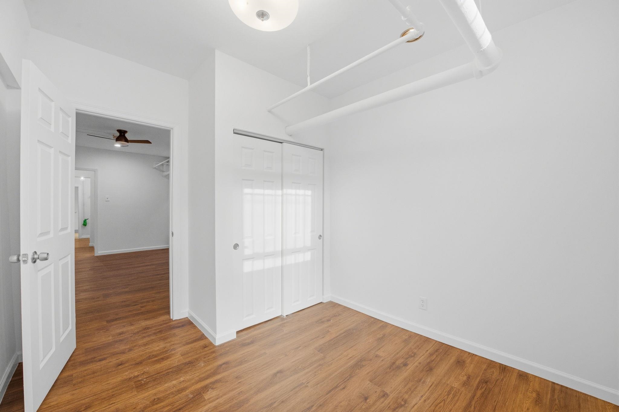 7812 HUDSON AVE Unit: 1B
