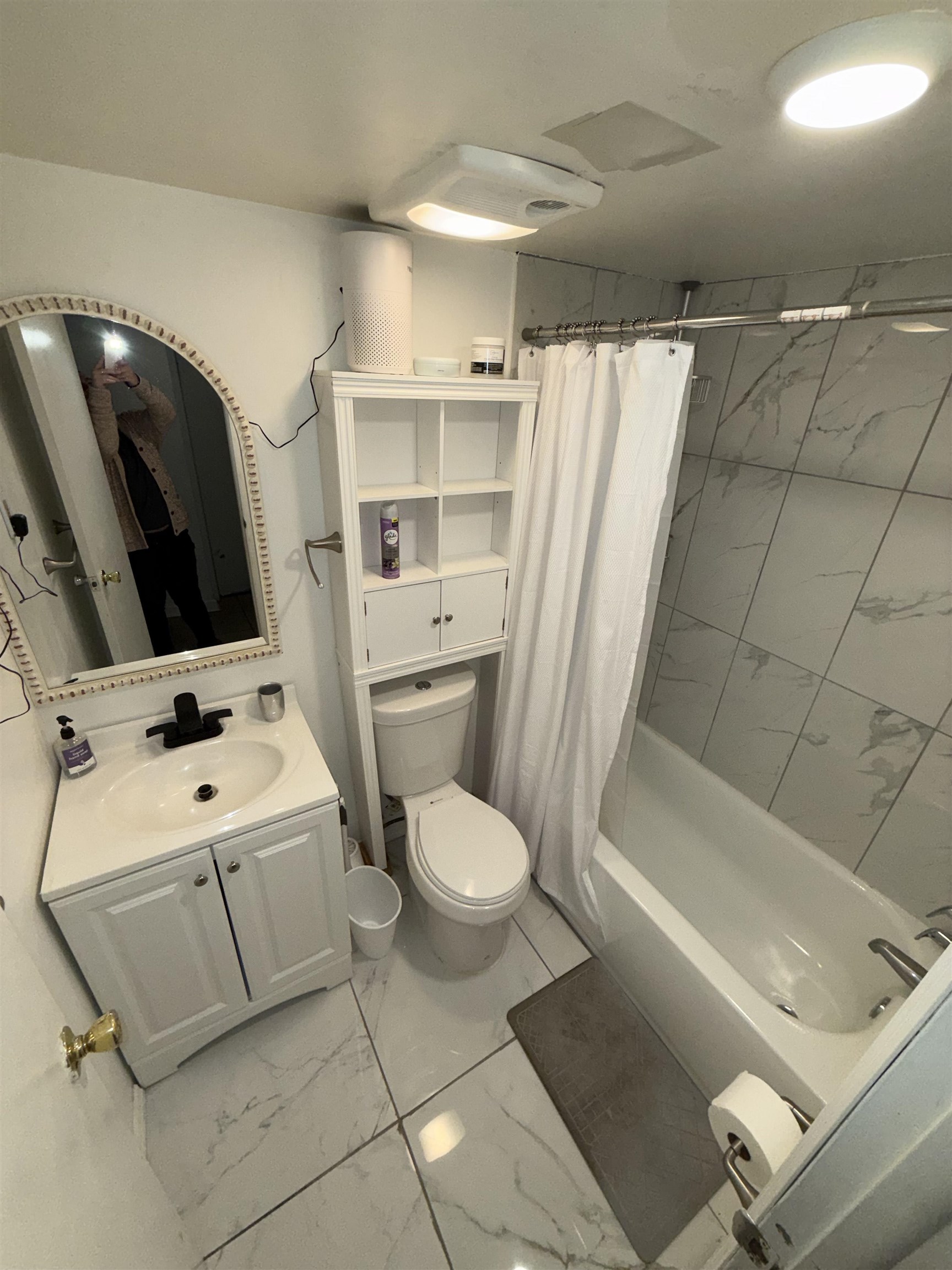 30 DANFORTH AVE Unit: 1