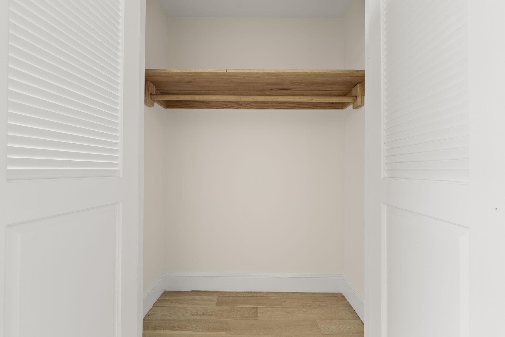 300 COMMUNIPAW AVE Unit: 234