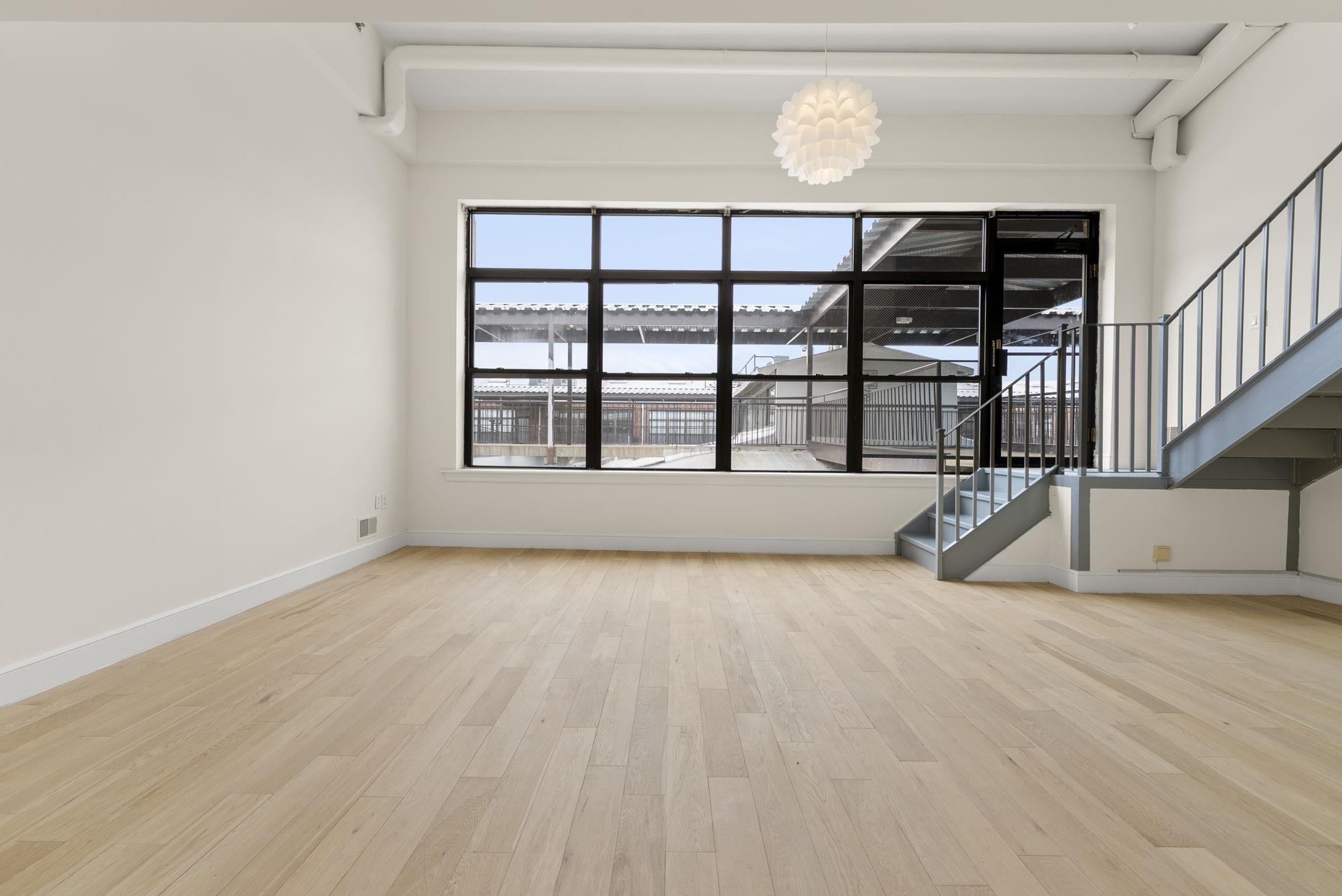 300 COMMUNIPAW AVE Unit: 234