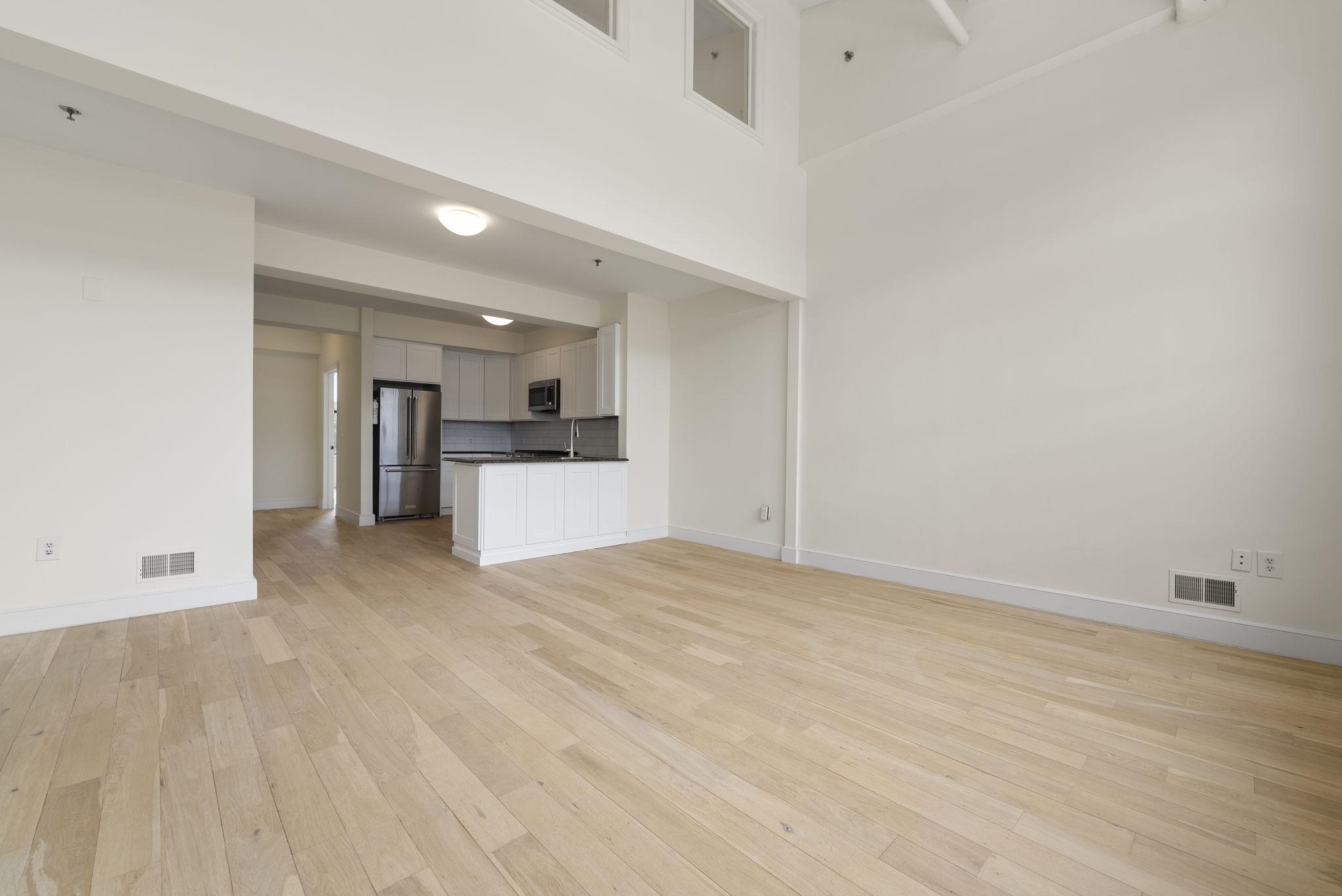 300 COMMUNIPAW AVE Unit: 234