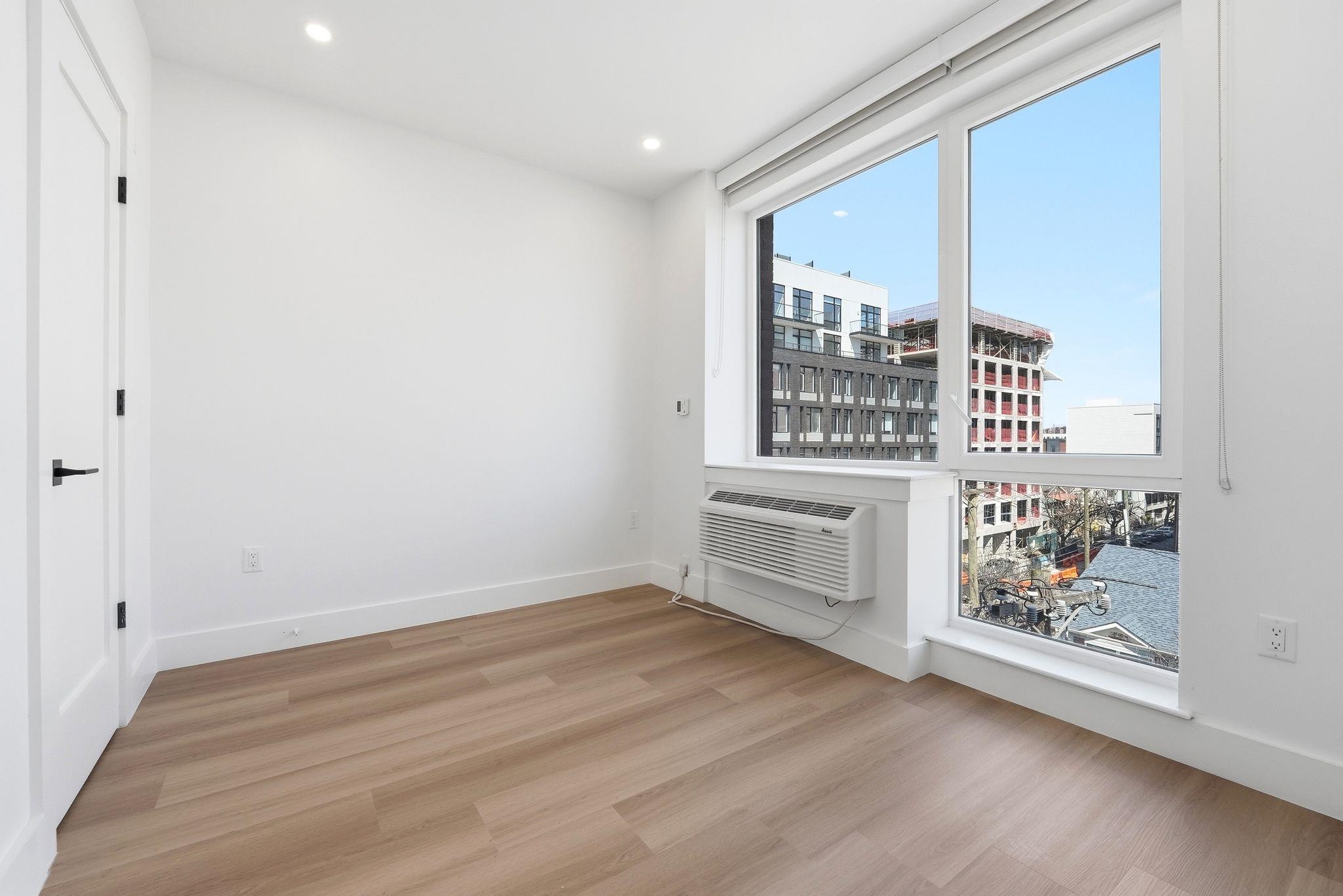 337 JOHNSTON AVE Unit: 507