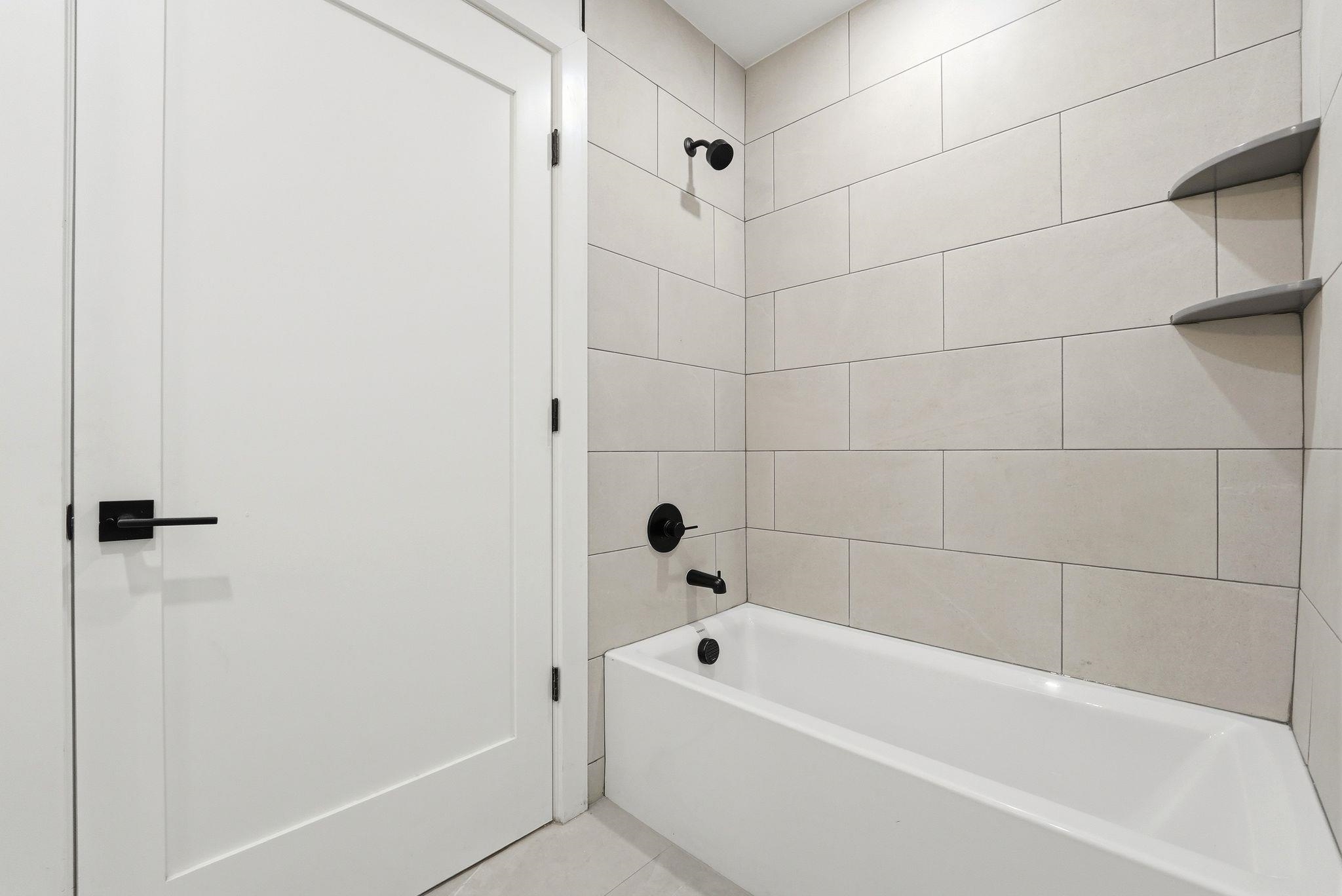 337 JOHNSTON AVE Unit: 507