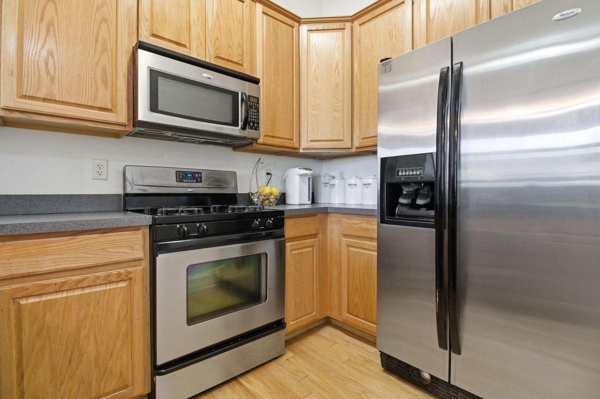 3 GREENWICH DR Unit: 97