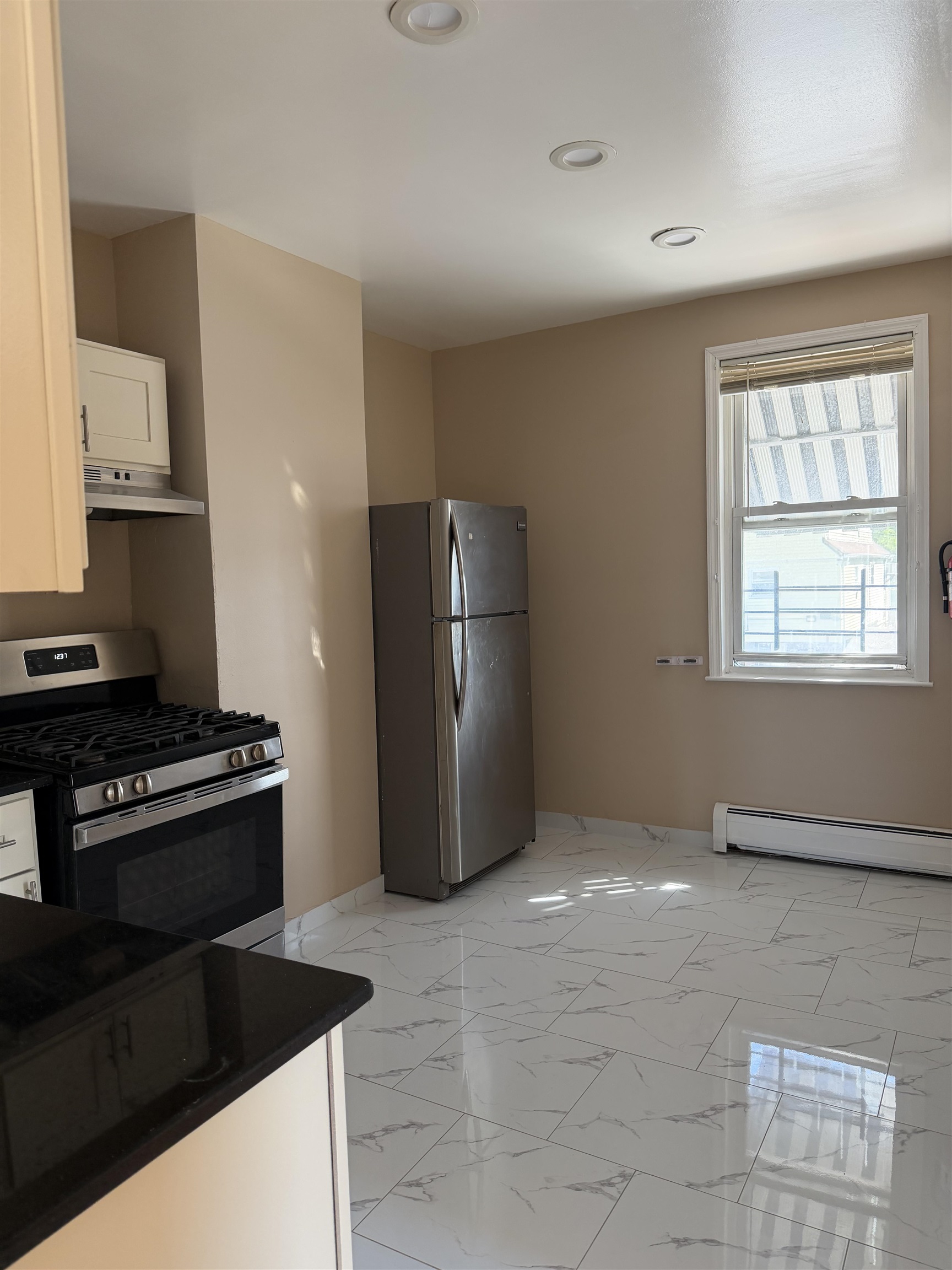 1503 76TH ST Unit: 2
