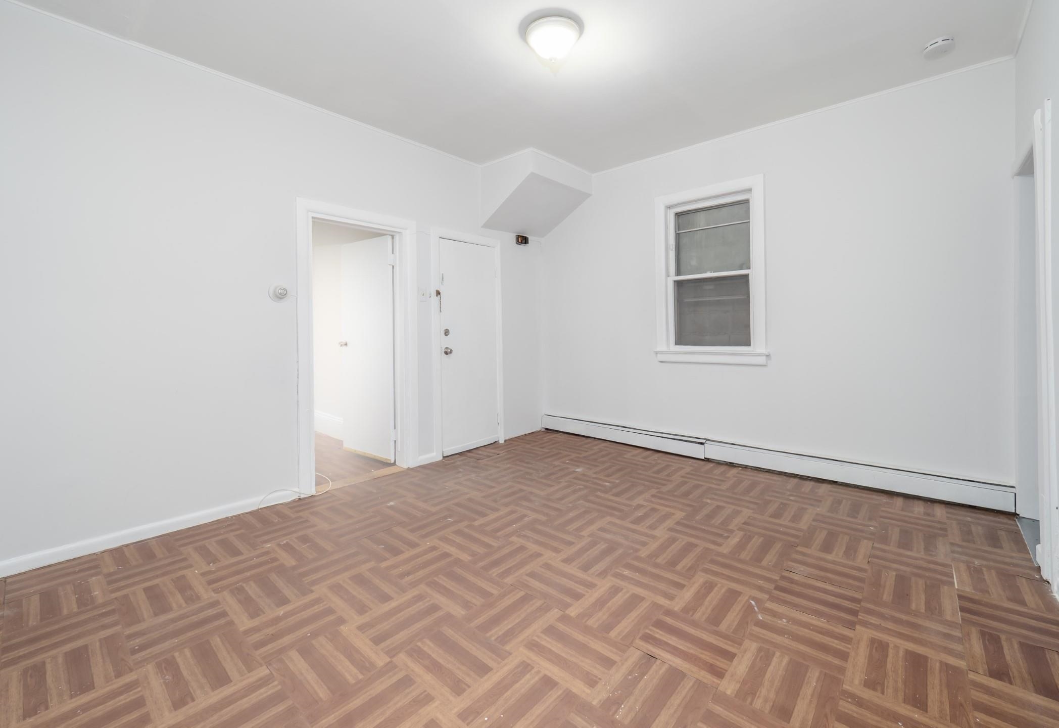 83 JORDAN AVE Unit: 1