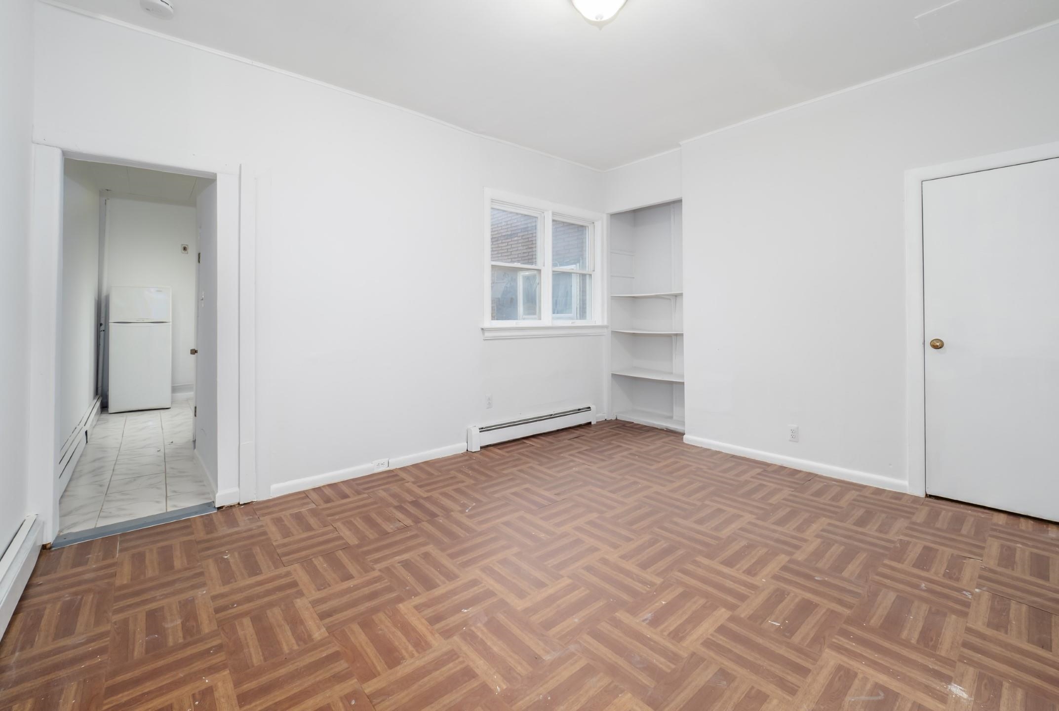 83 JORDAN AVE Unit: 1