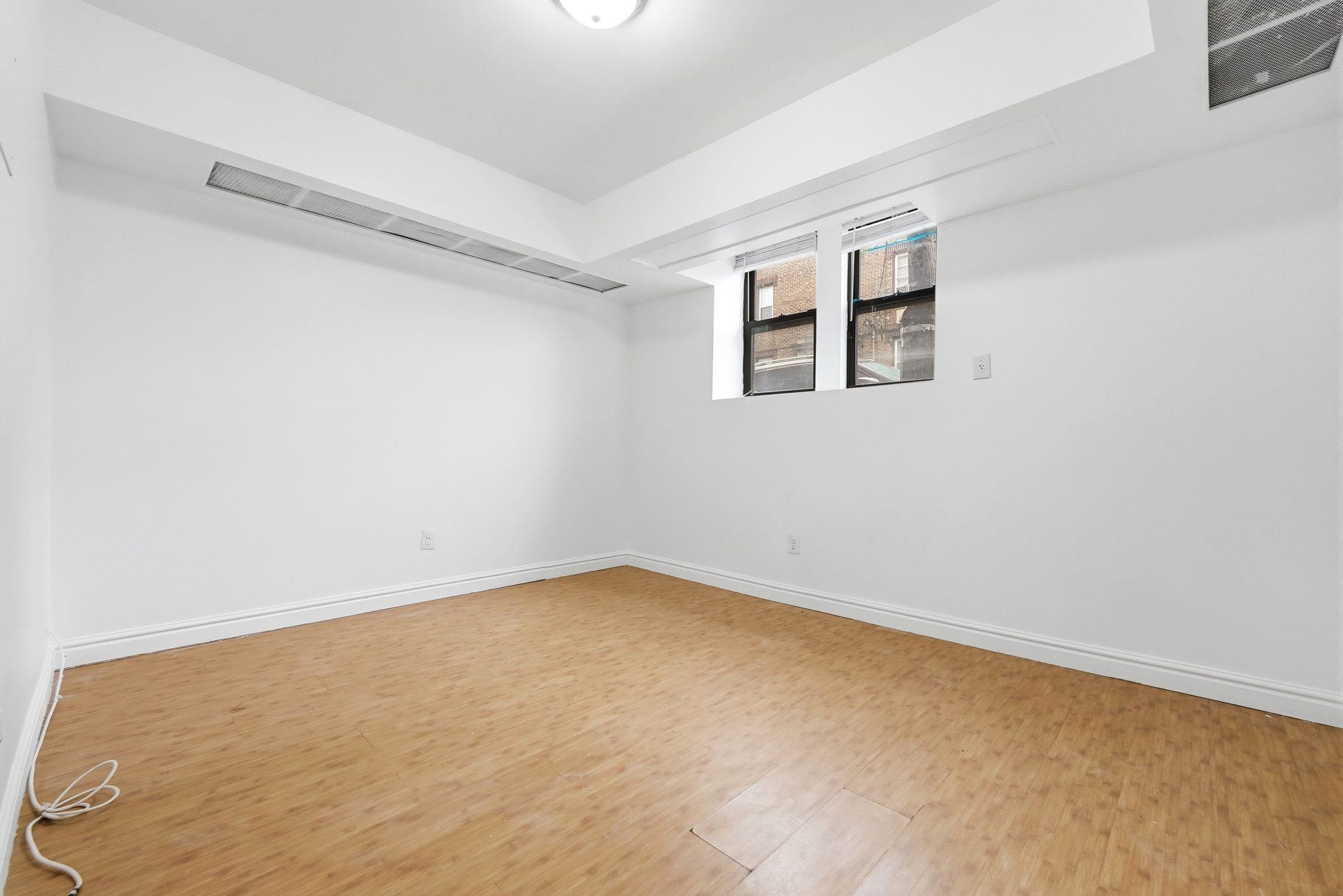 7111 PALISADE AVE Unit: 1