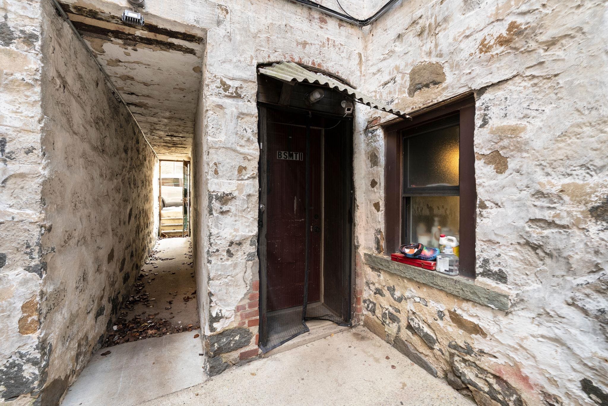 7111 PALISADE AVE Unit: 1