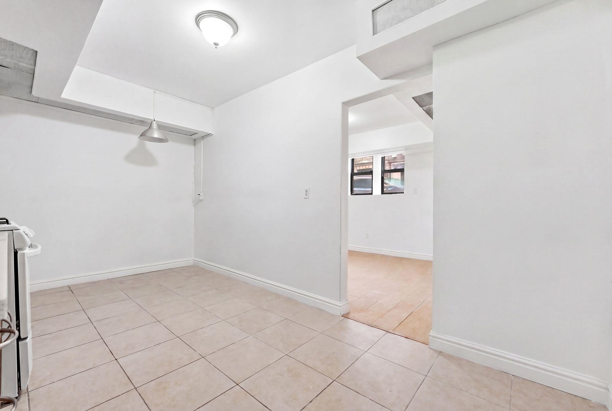 7111 PALISADE AVE Unit: 1