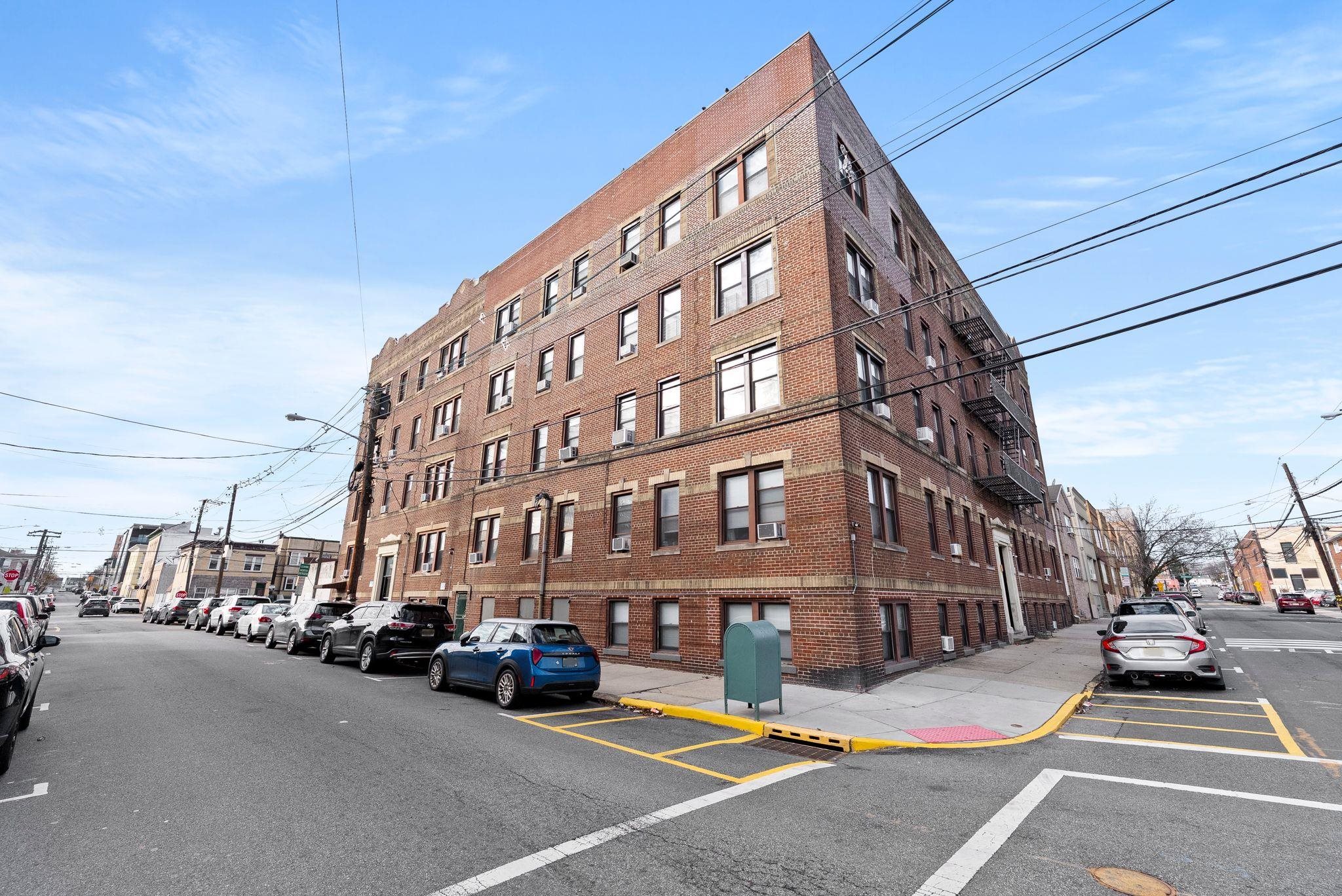 7111 PALISADE AVE Unit: 1