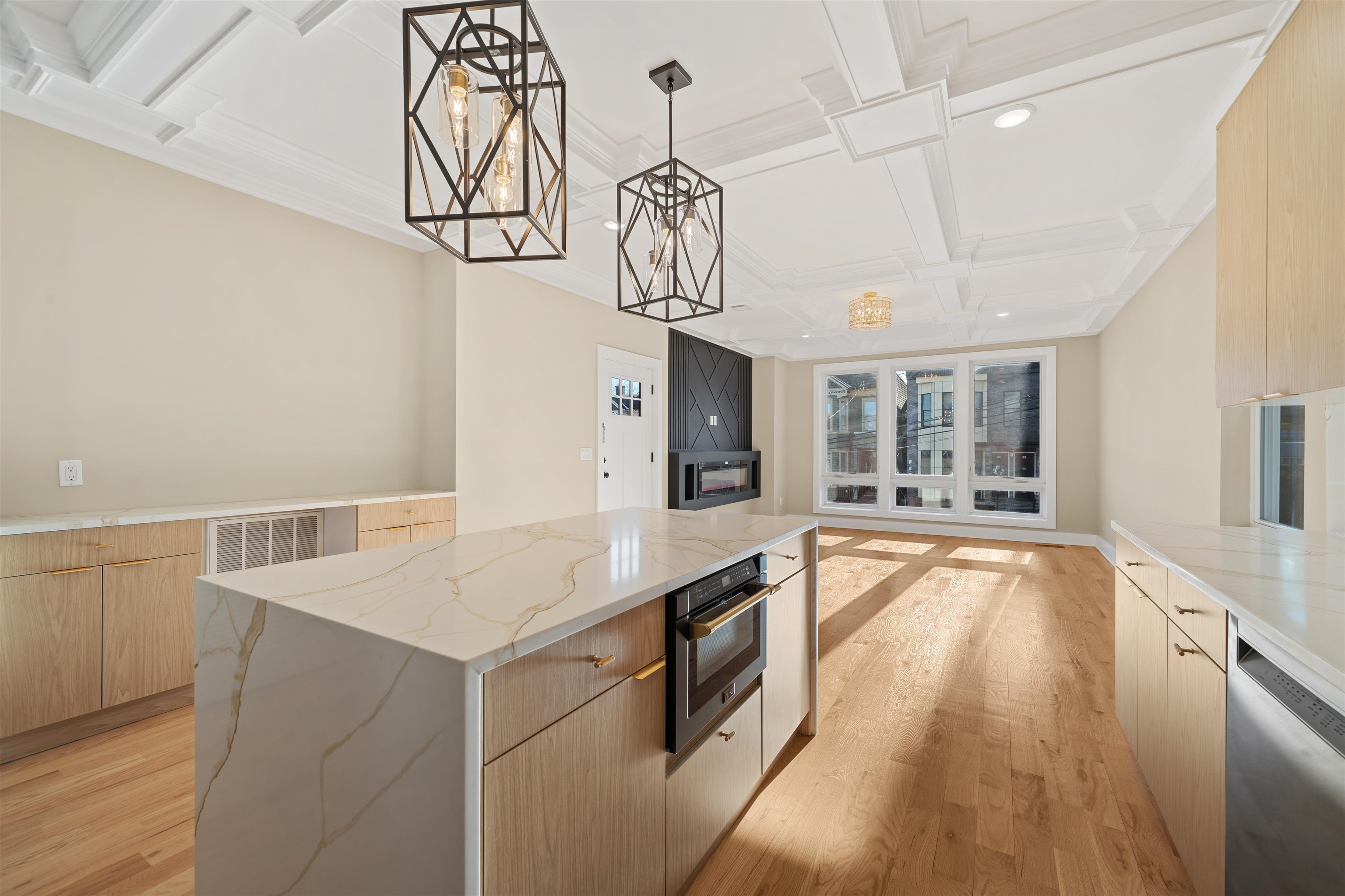 32 ZABRISKIE ST Unit: 1
