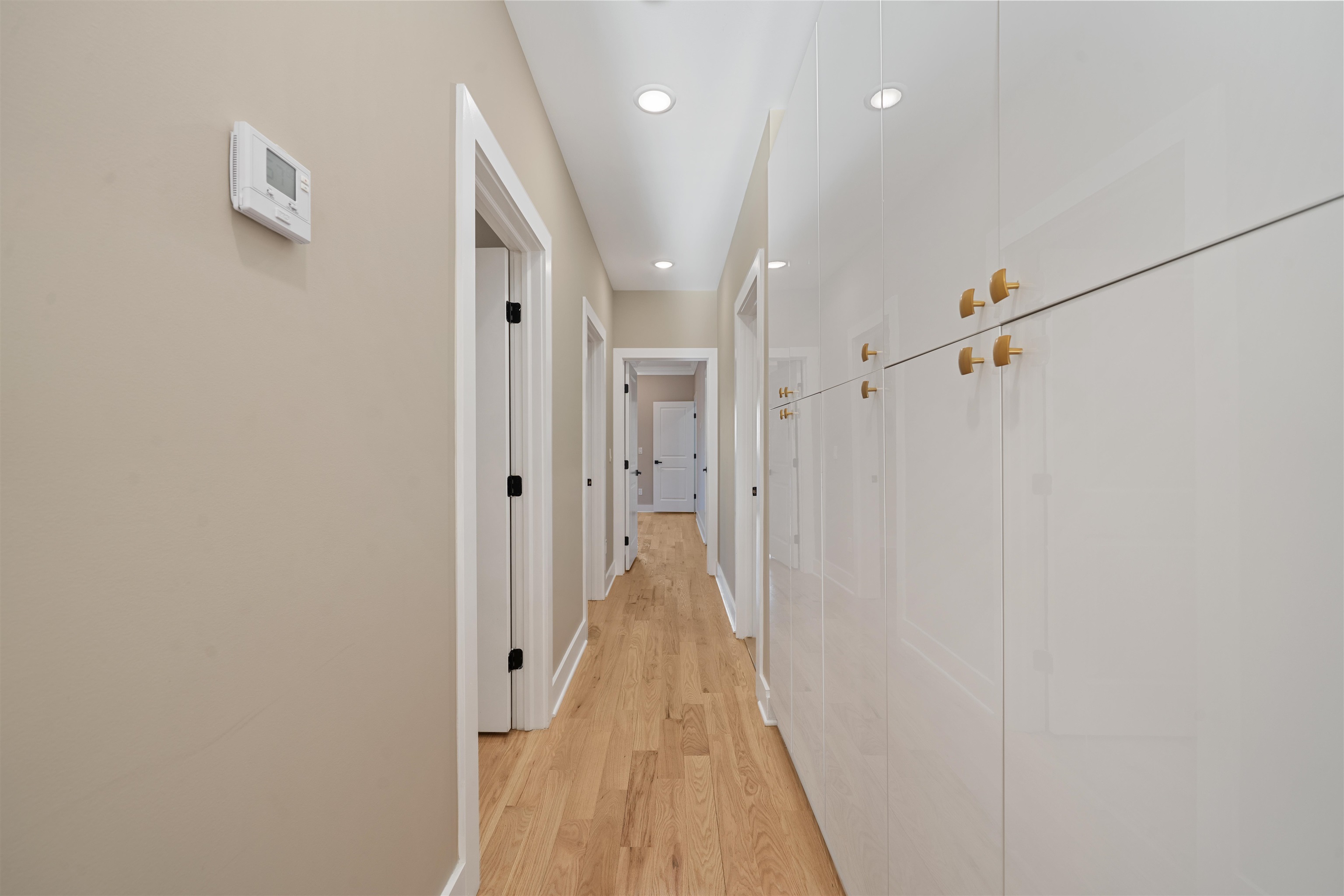 32 ZABRISKIE ST Unit: 1