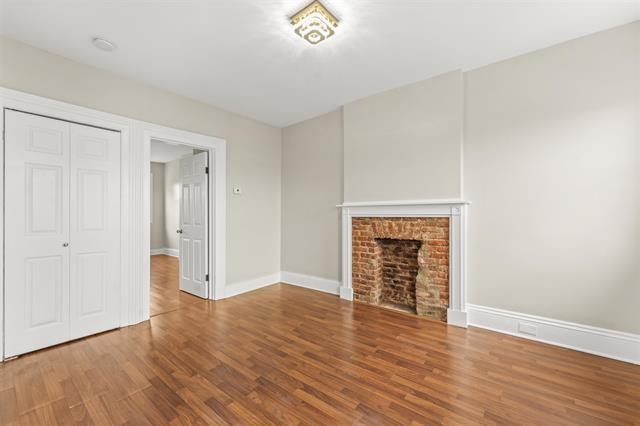 369 WEBSTER AVE