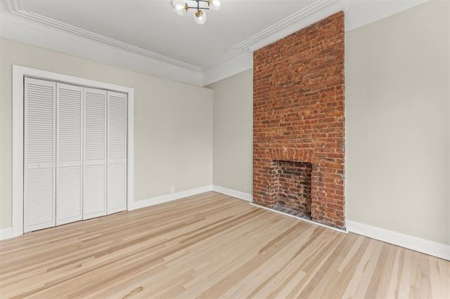 369 WEBSTER AVE